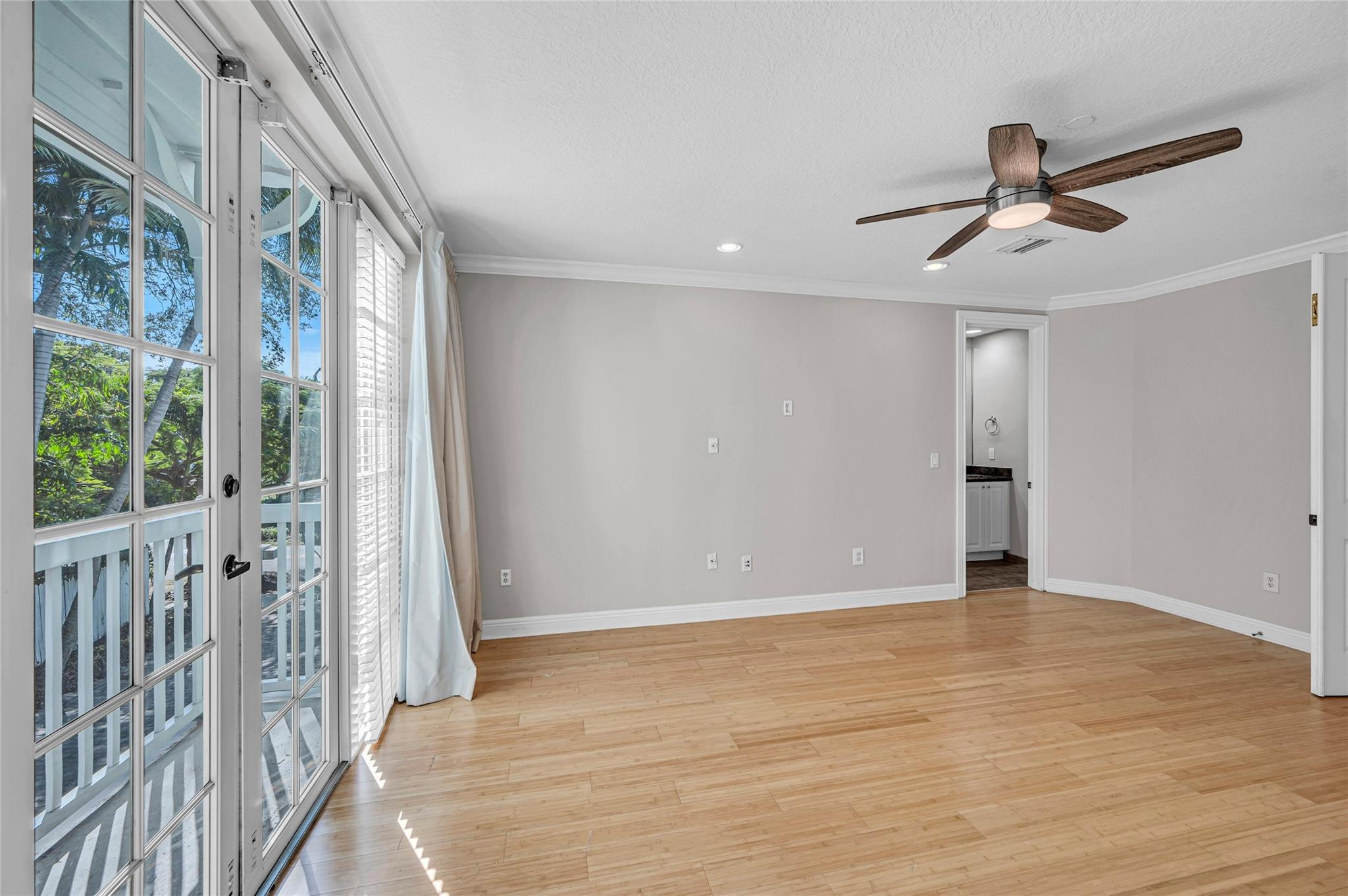 1617 NE 2ND, Fort Lauderdale FL 33301