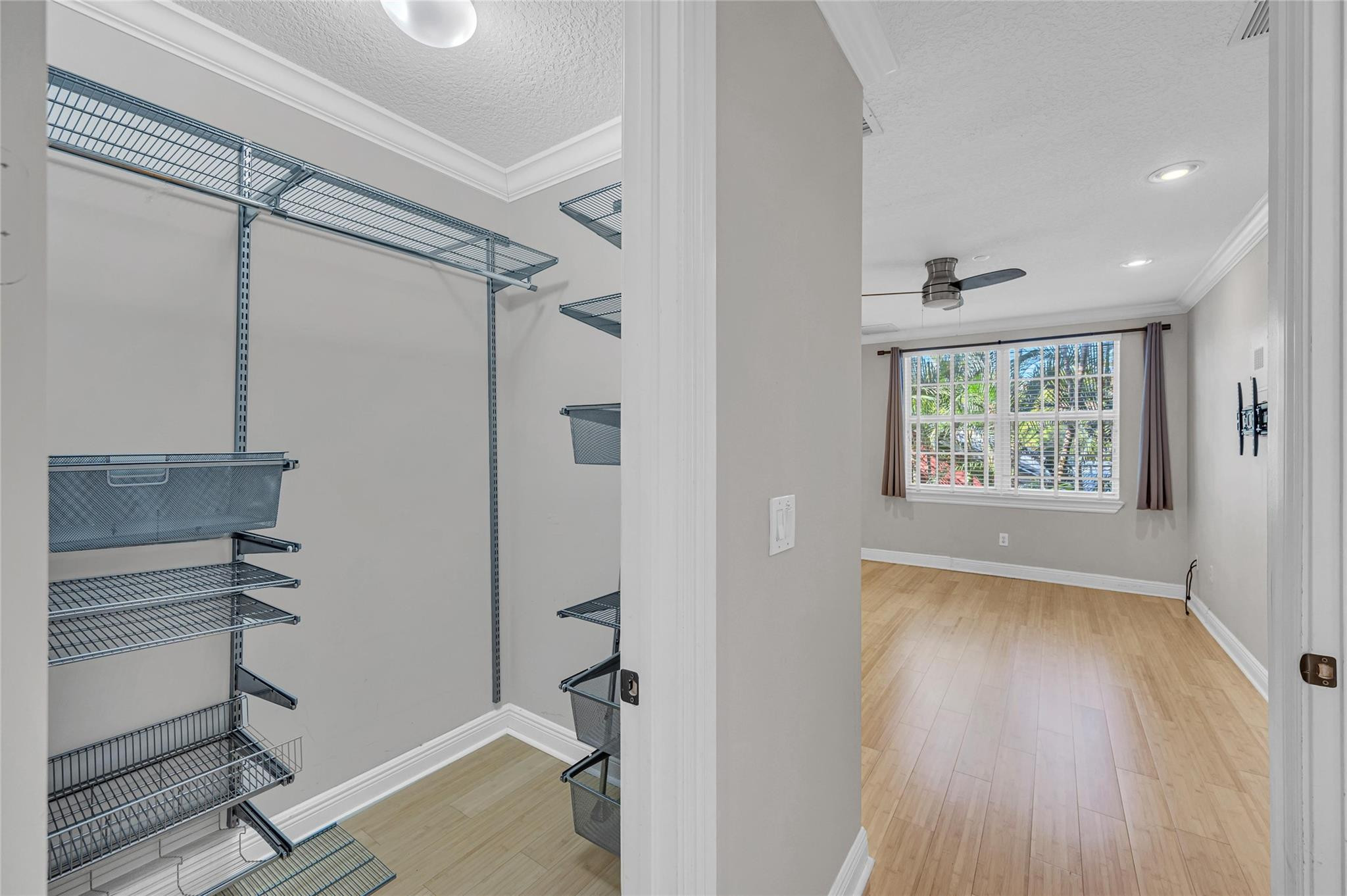 1617 NE 2ND, Fort Lauderdale FL 33301