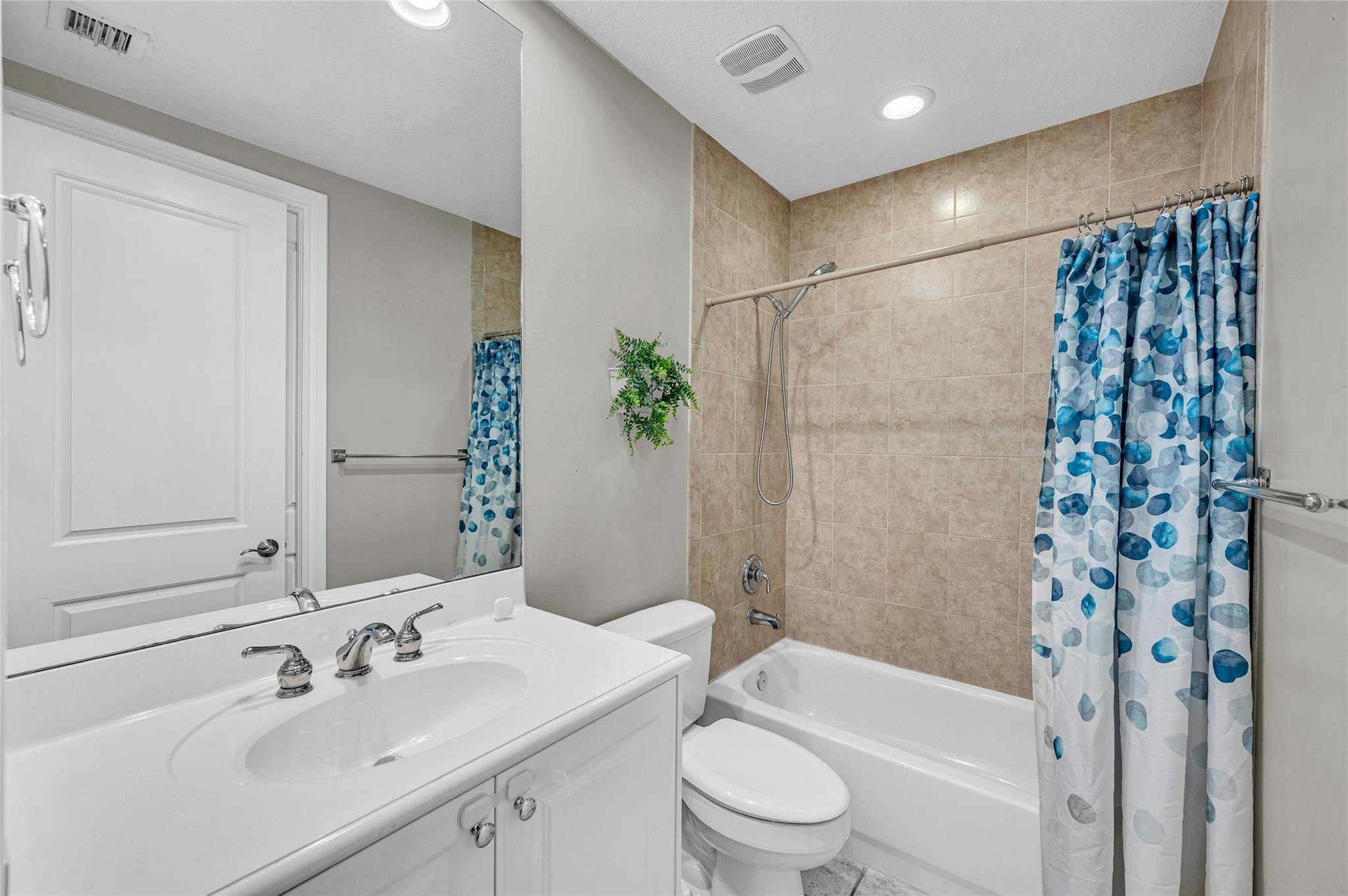 1617 NE 2ND, Fort Lauderdale FL 33301