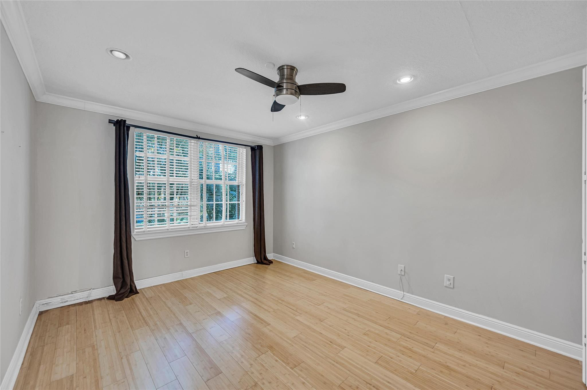 1617 NE 2ND, Fort Lauderdale FL 33301