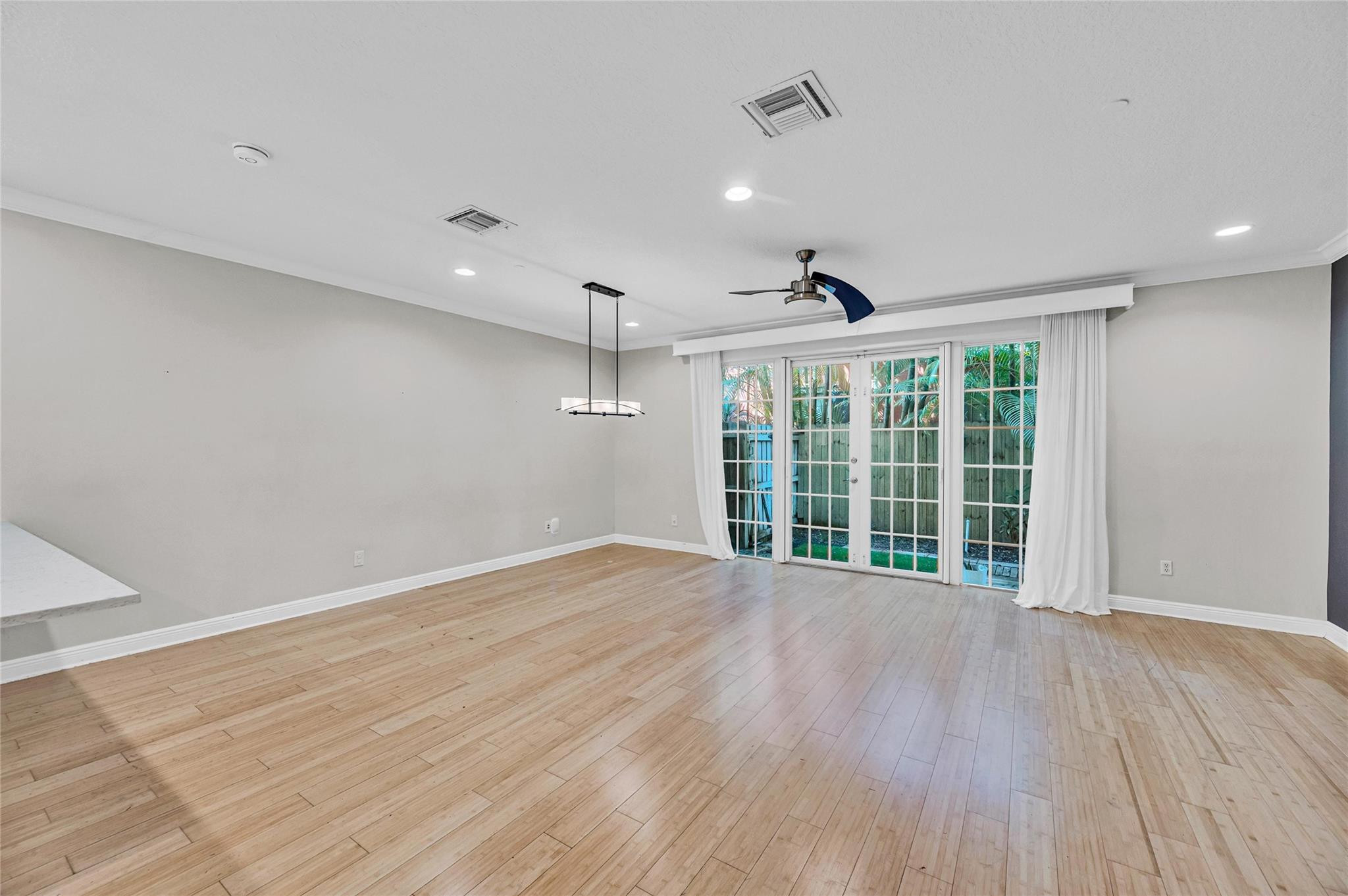1617 NE 2ND, Fort Lauderdale FL 33301