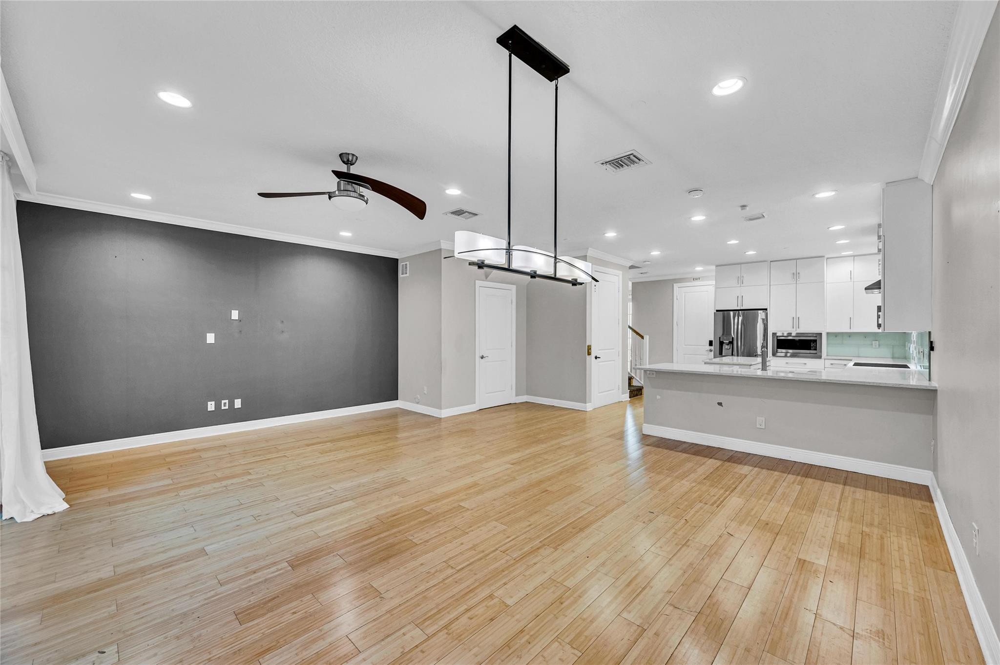 1617 NE 2ND, Fort Lauderdale FL 33301