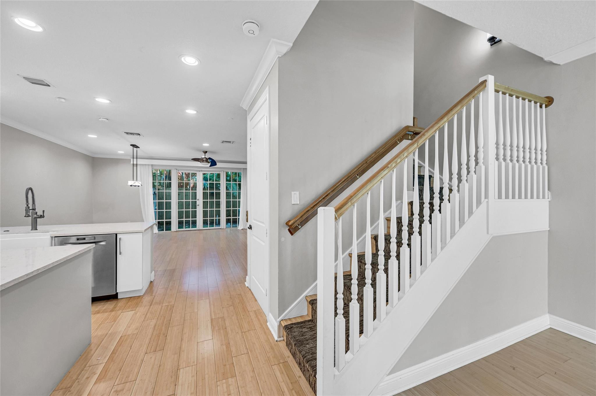 1617 NE 2ND, Fort Lauderdale FL 33301
