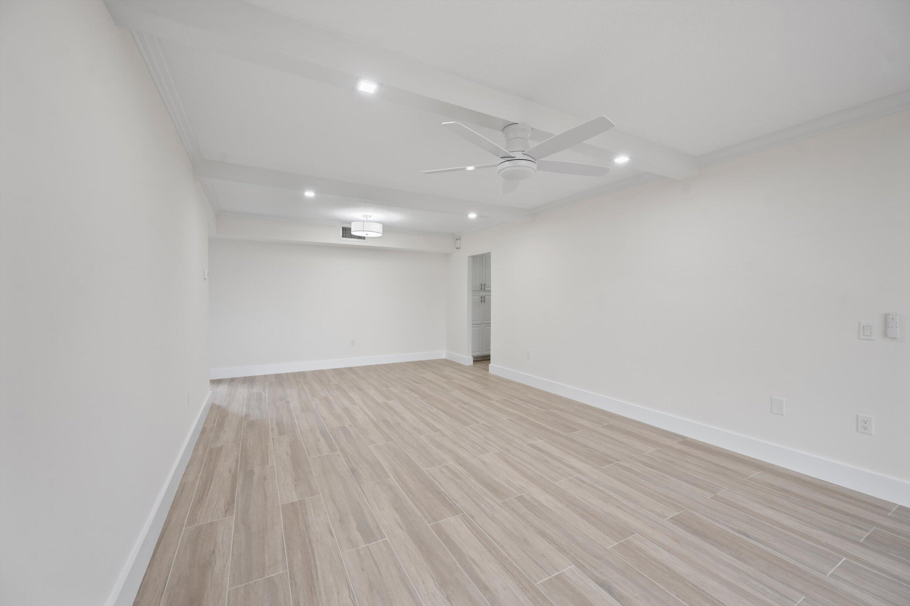 225 S Beach #102, Jupiter FL 33469