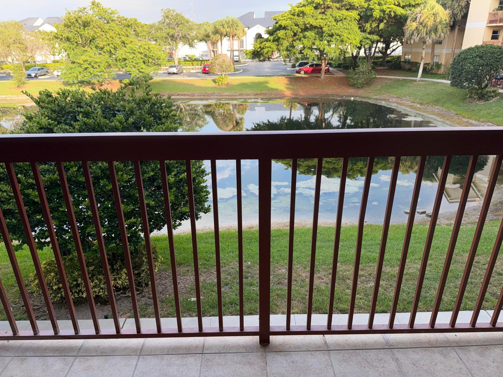 7670 WESTWOOD #715, Tamarac FL 33321