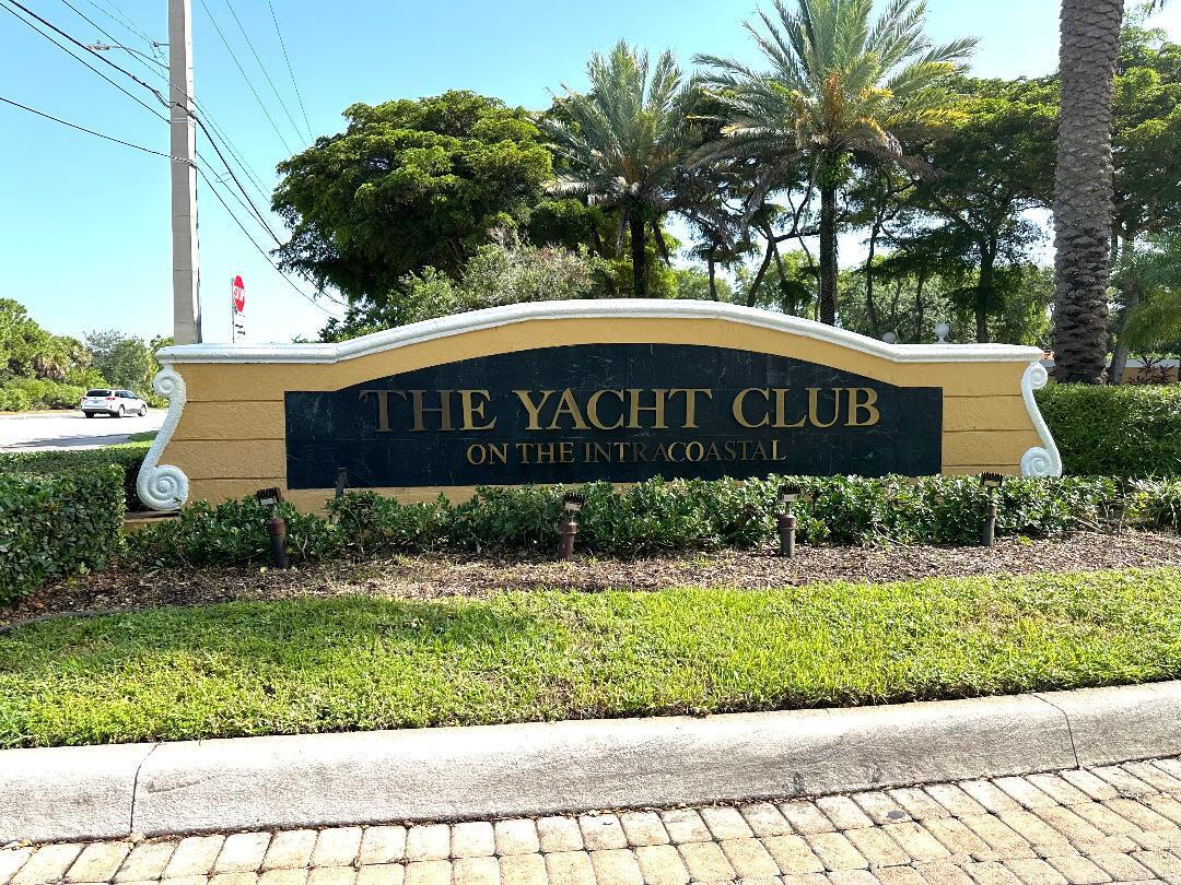 103 Yacht Club #208, Hypoluxo FL 33462
