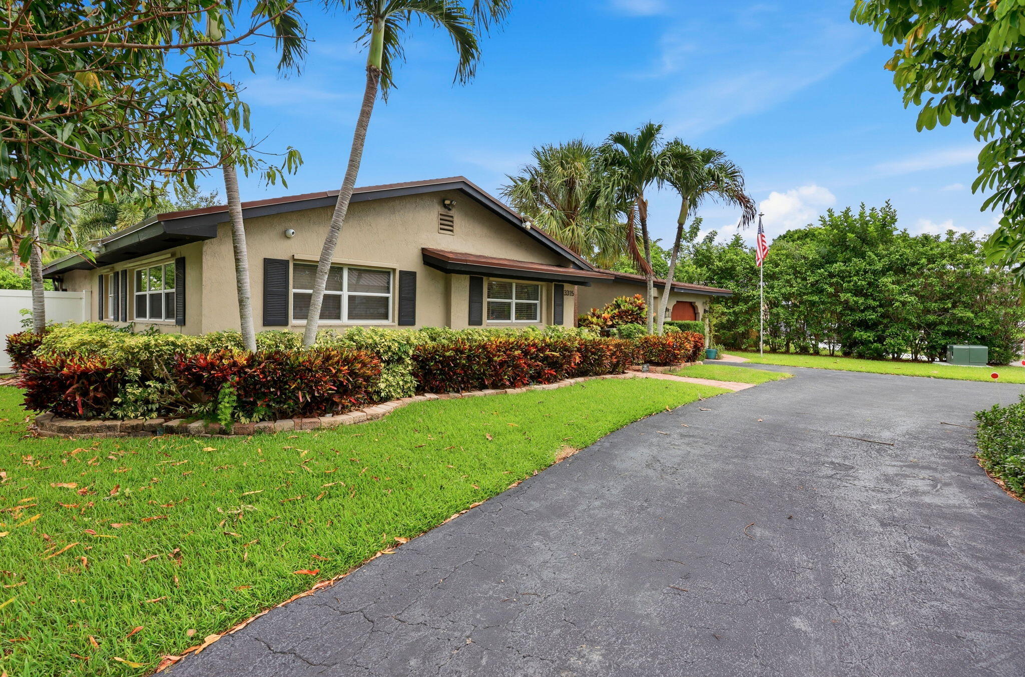 3315 FERNWOOD, Boynton Beach FL 33435