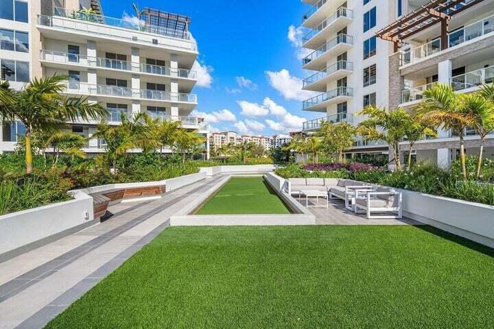 220 SE Mizner #424, Boca Raton FL 33432