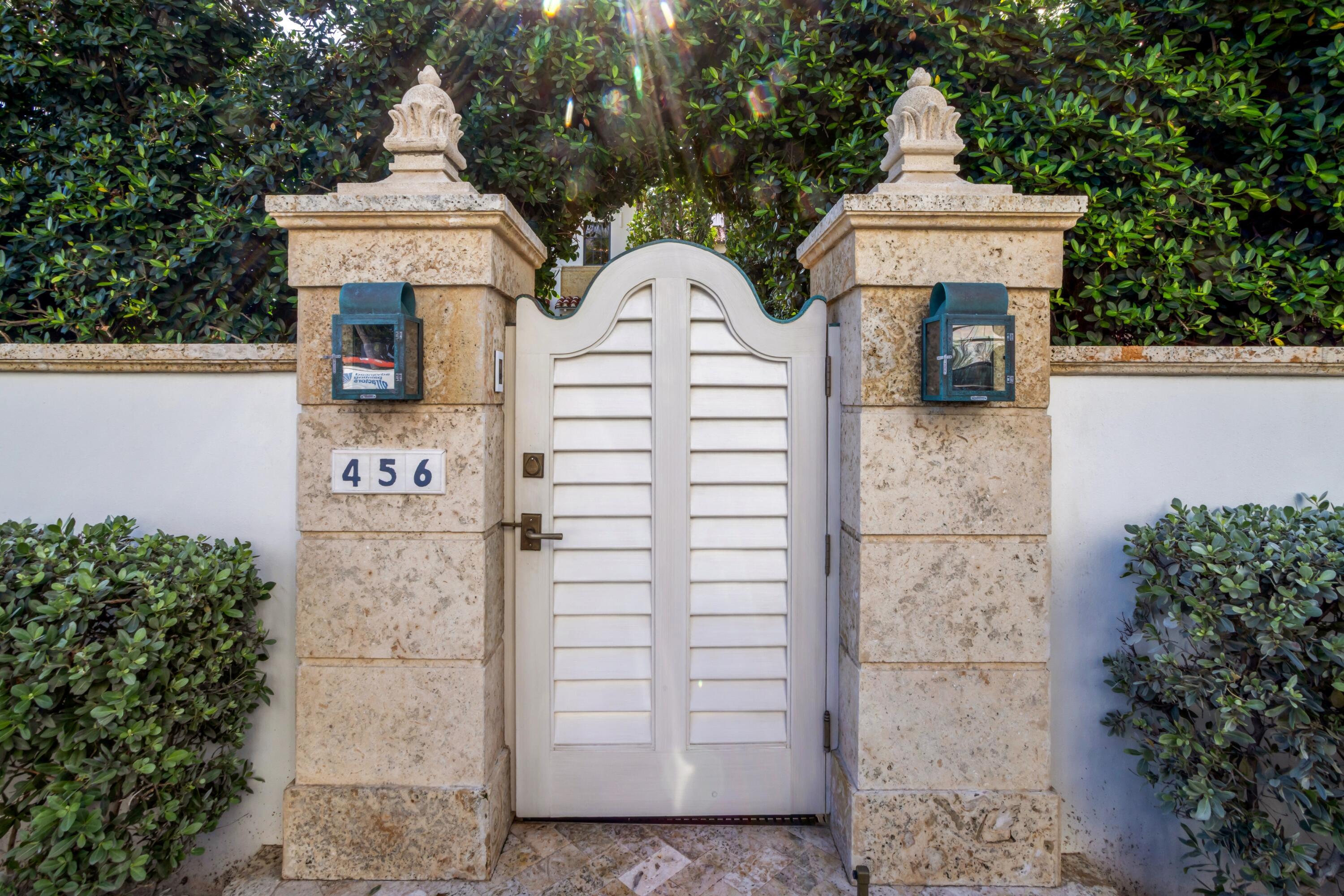 456 S OCEAN, Palm Beach FL 33480
