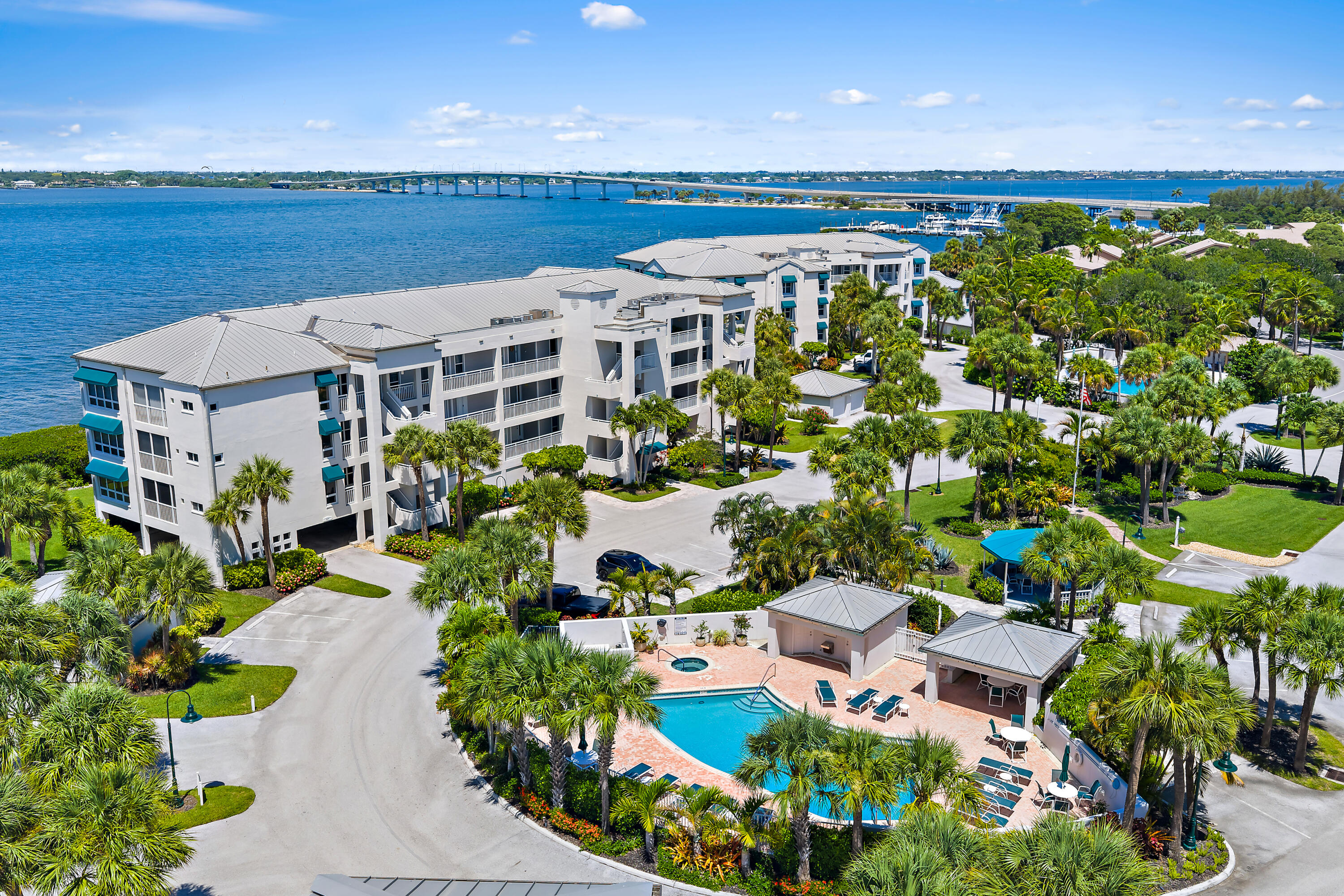 164 NE Edgewater #2103, Stuart FL 34996