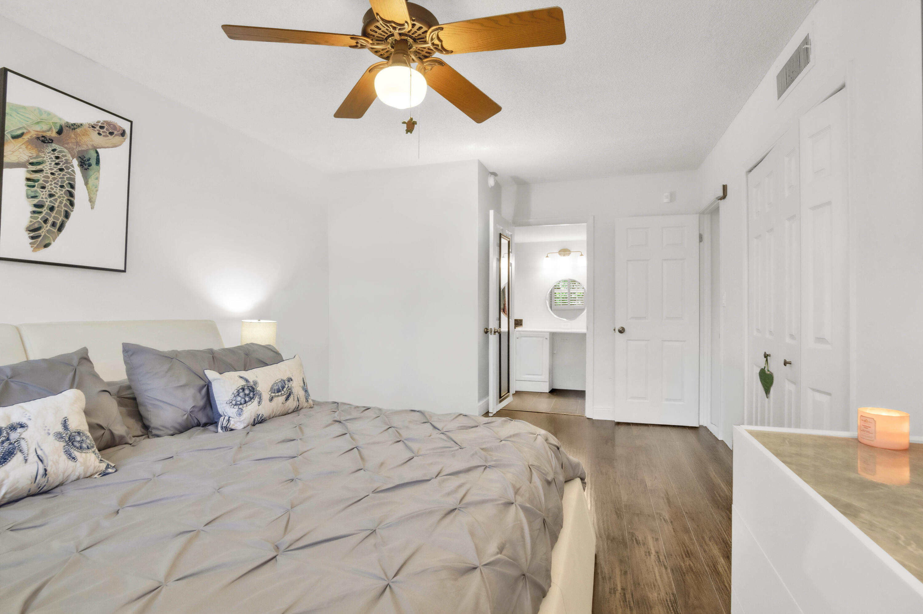 3000 NE 48TH #402, Lighthouse Point FL 33064
