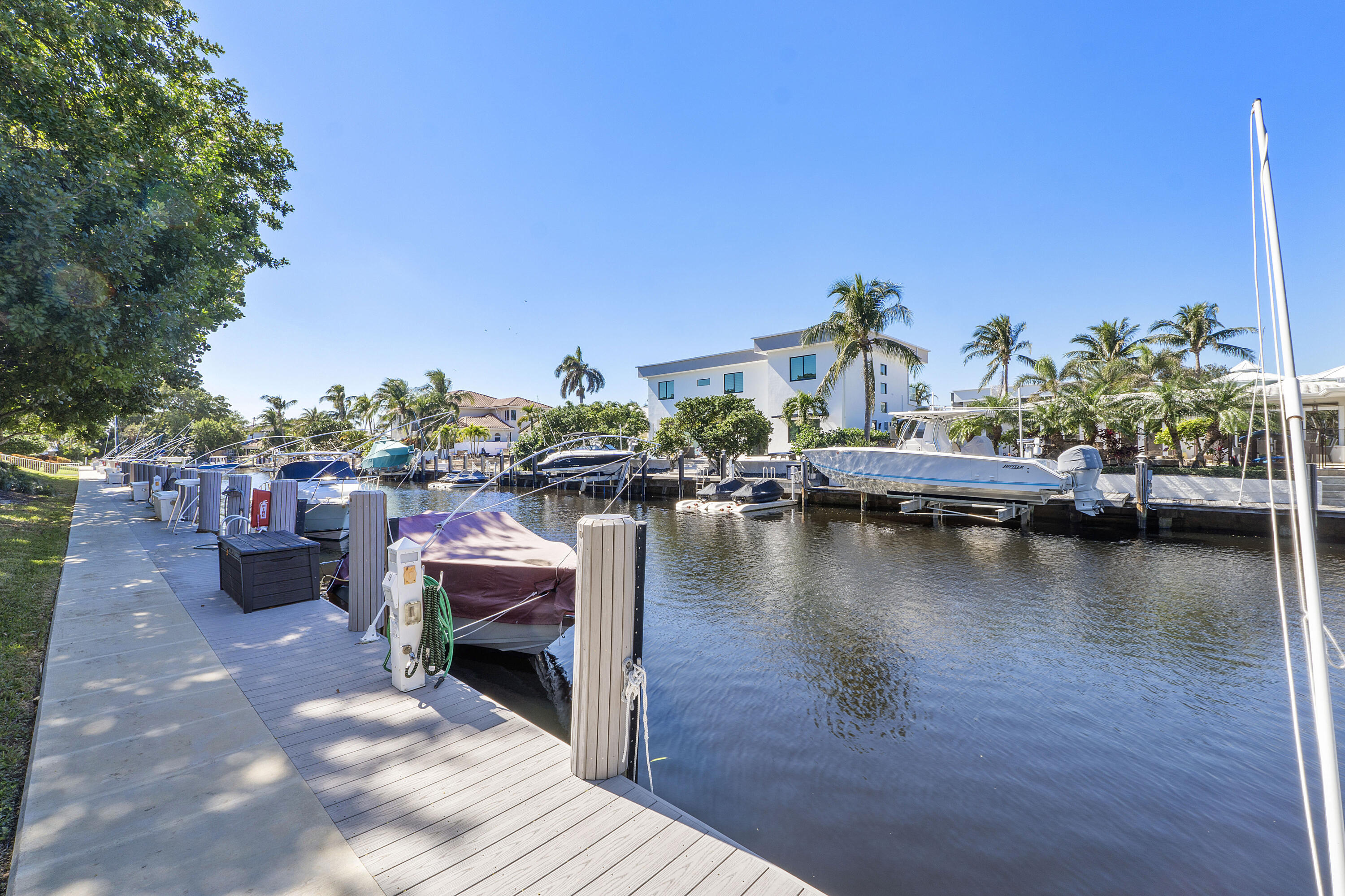 3000 NE 48TH #402, Lighthouse Point FL 33064