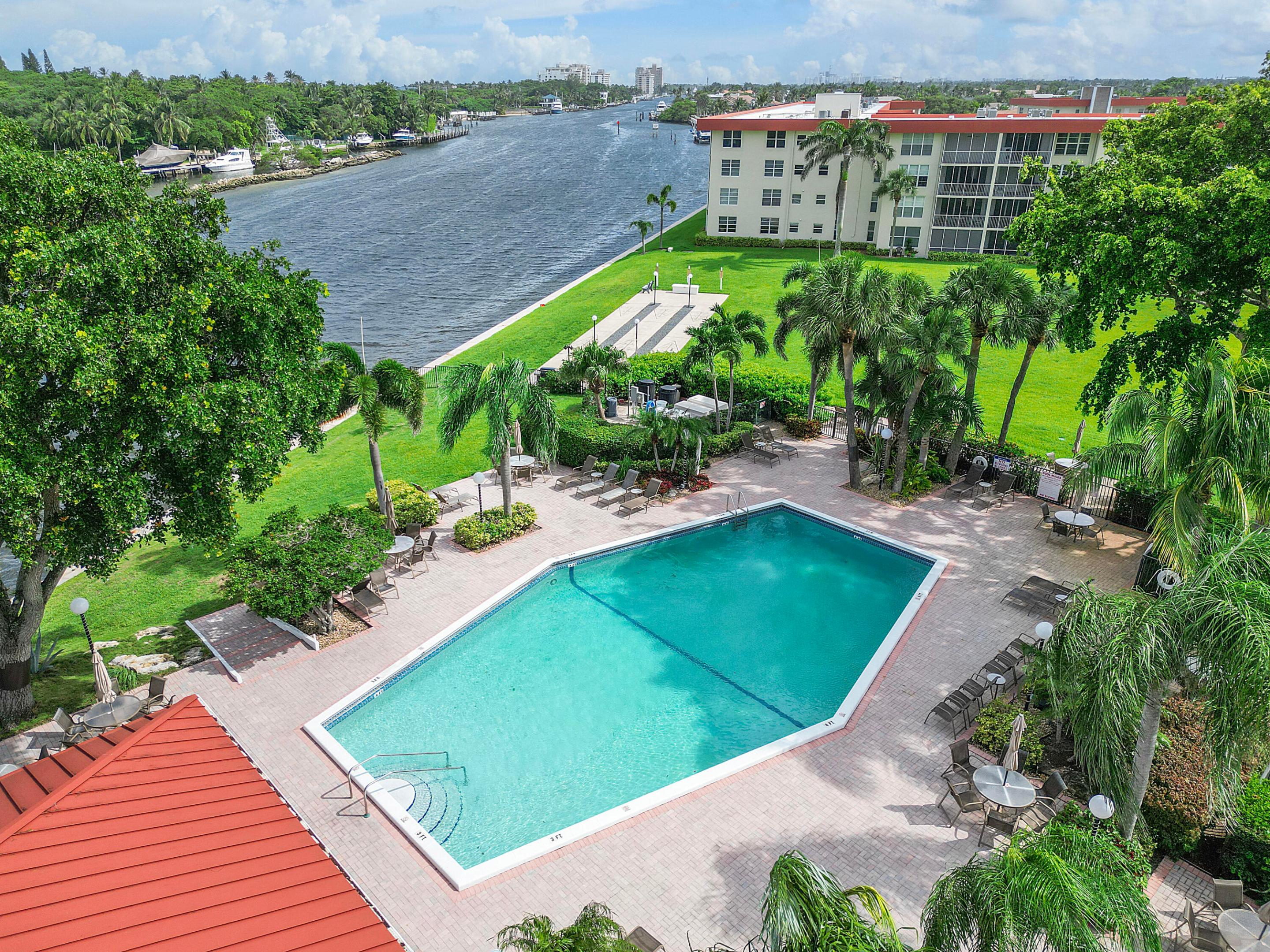 3000 NE 48TH #402, Lighthouse Point FL 33064