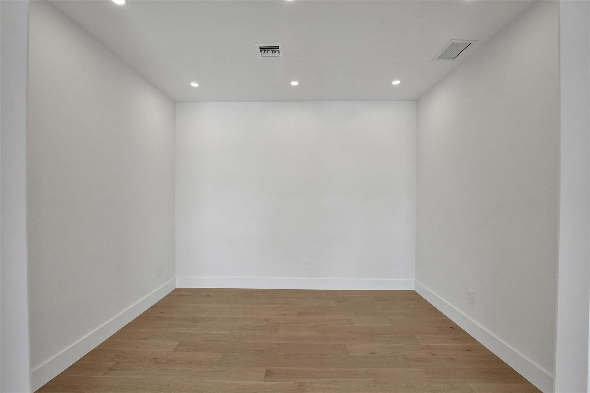 1527 NE 15TH, Fort Lauderdale FL 33304
