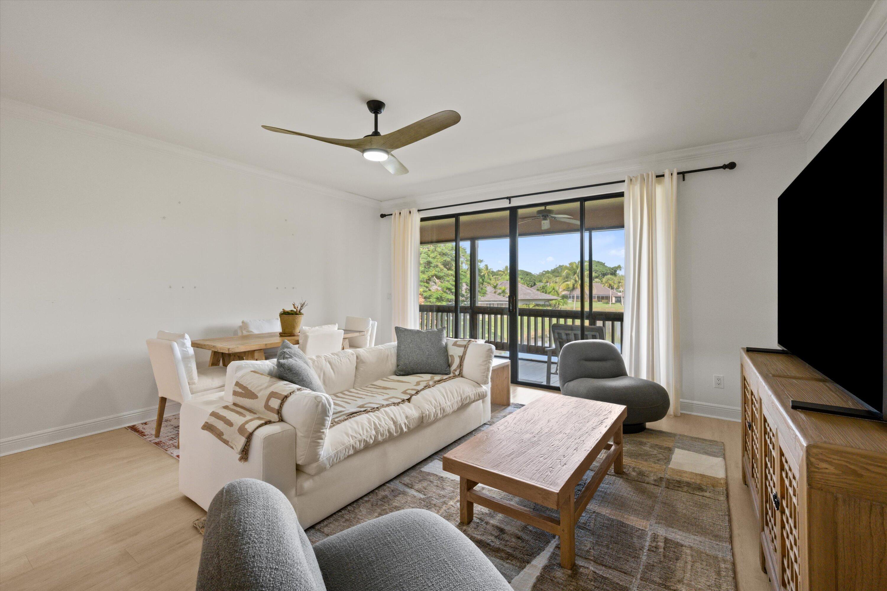 11842 PEBBLEWOOD #202, Wellington FL 33414