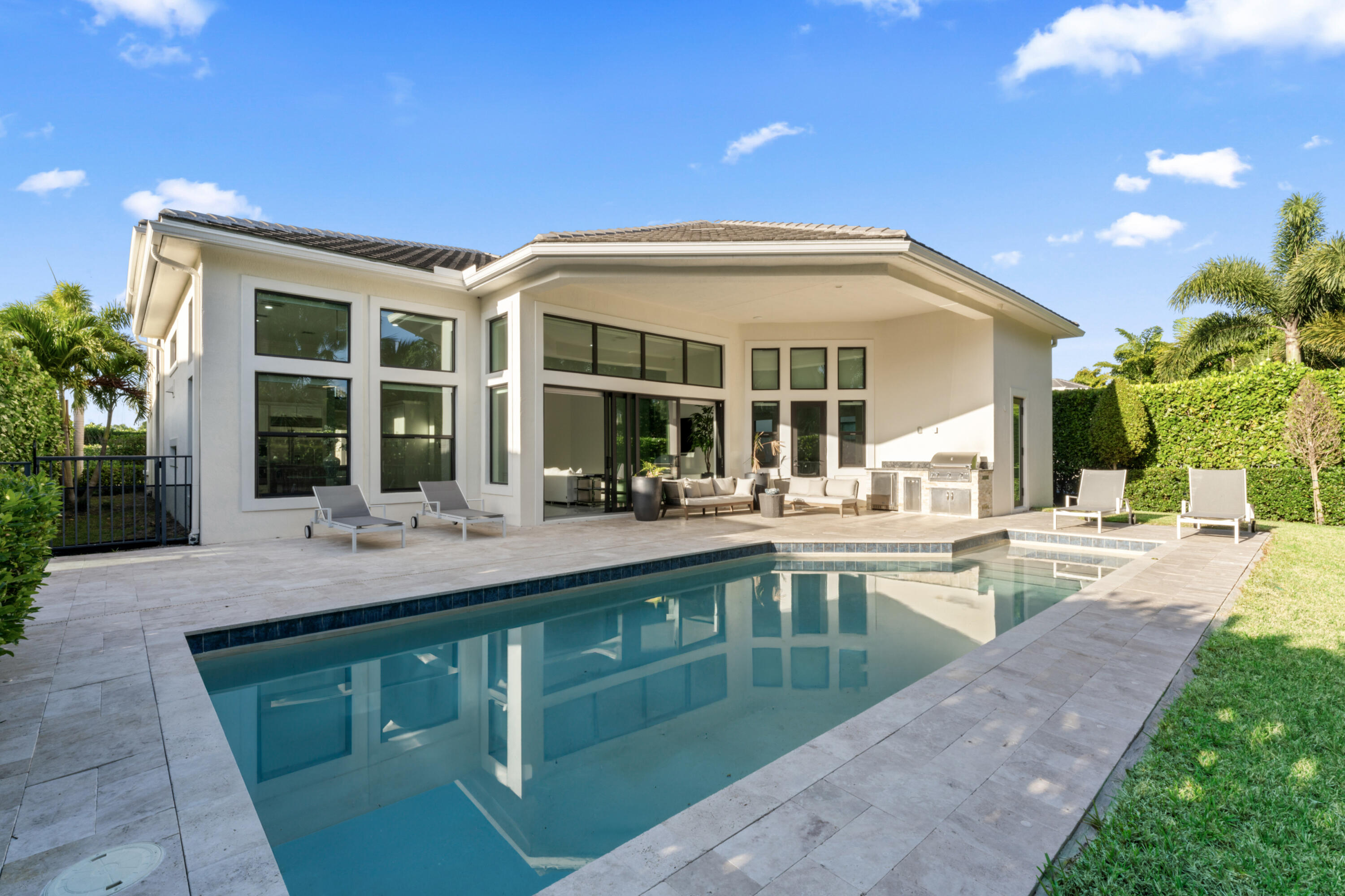 2630 NW 69th, Boca Raton FL 33496