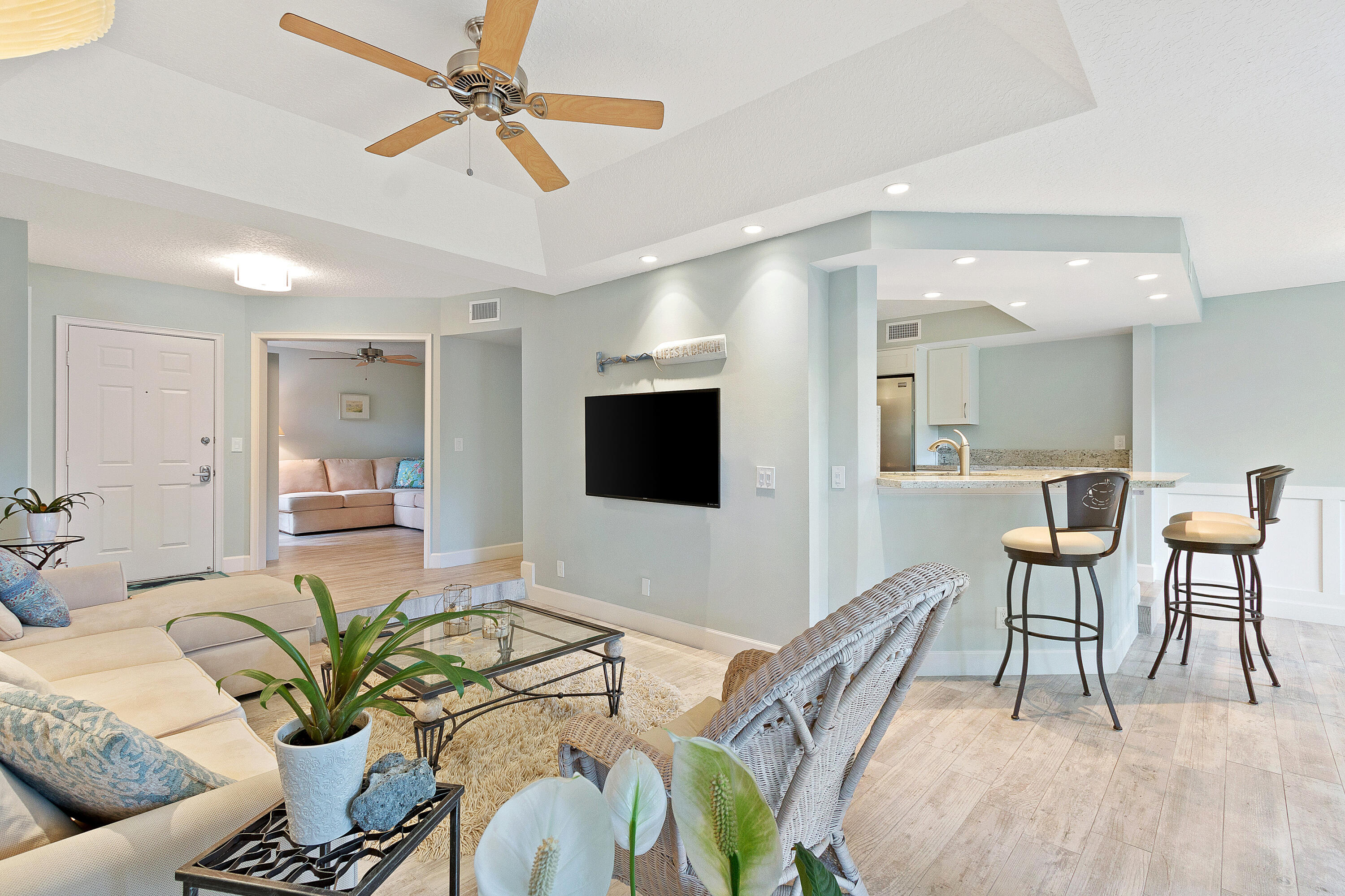 204 SEA OATS #D, Juno Beach FL 33408