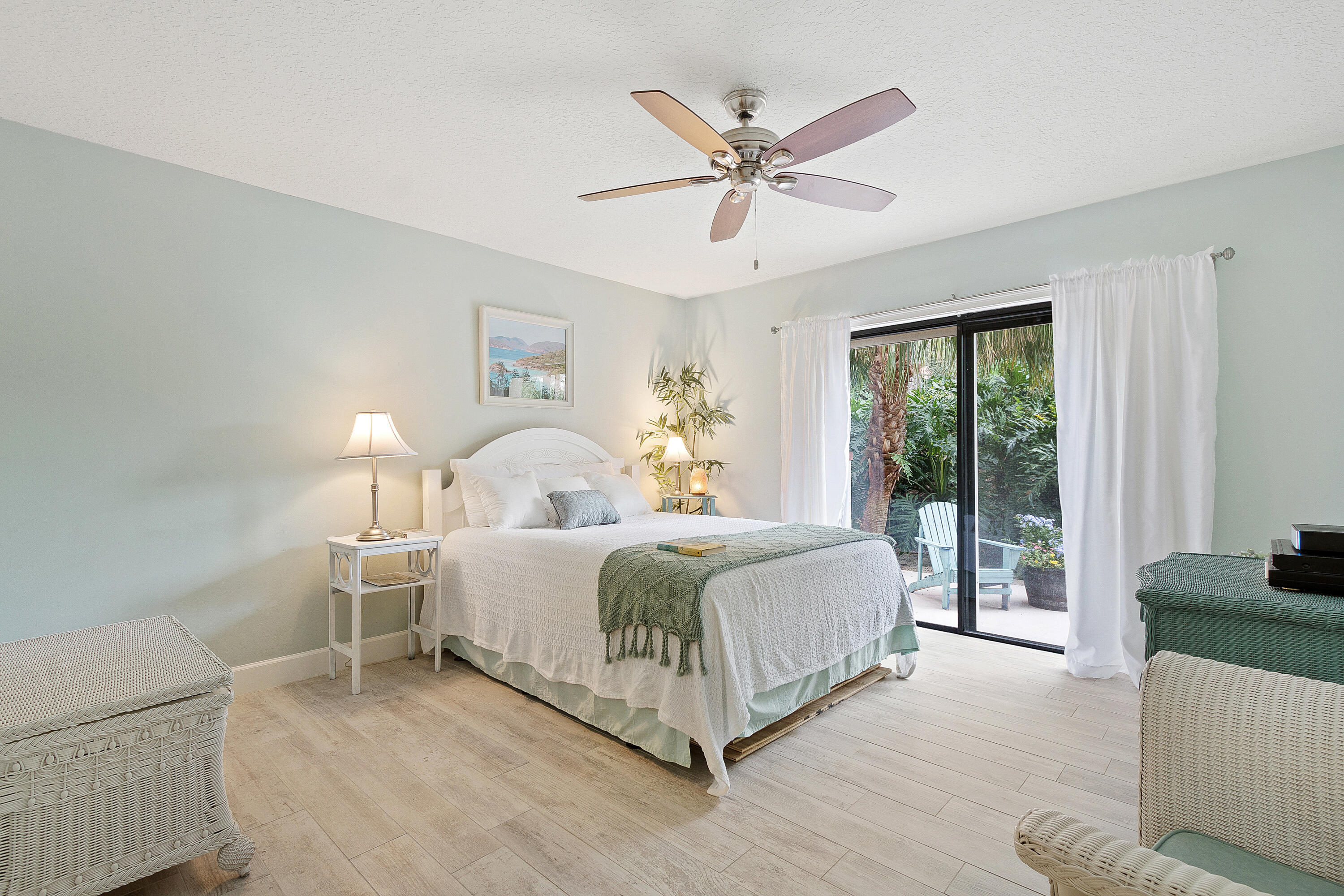 204 SEA OATS #D, Juno Beach FL 33408