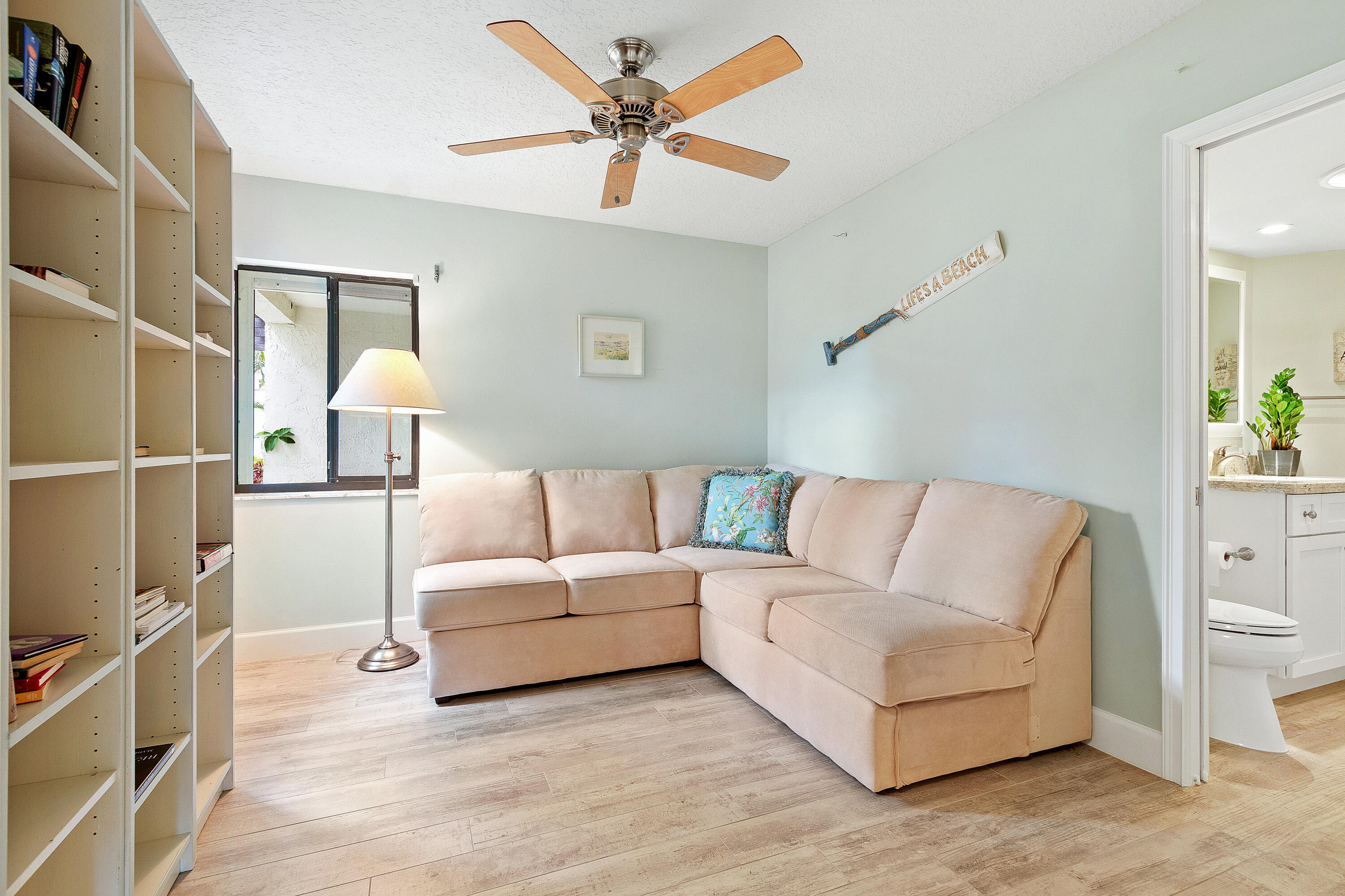 204 SEA OATS #D, Juno Beach FL 33408