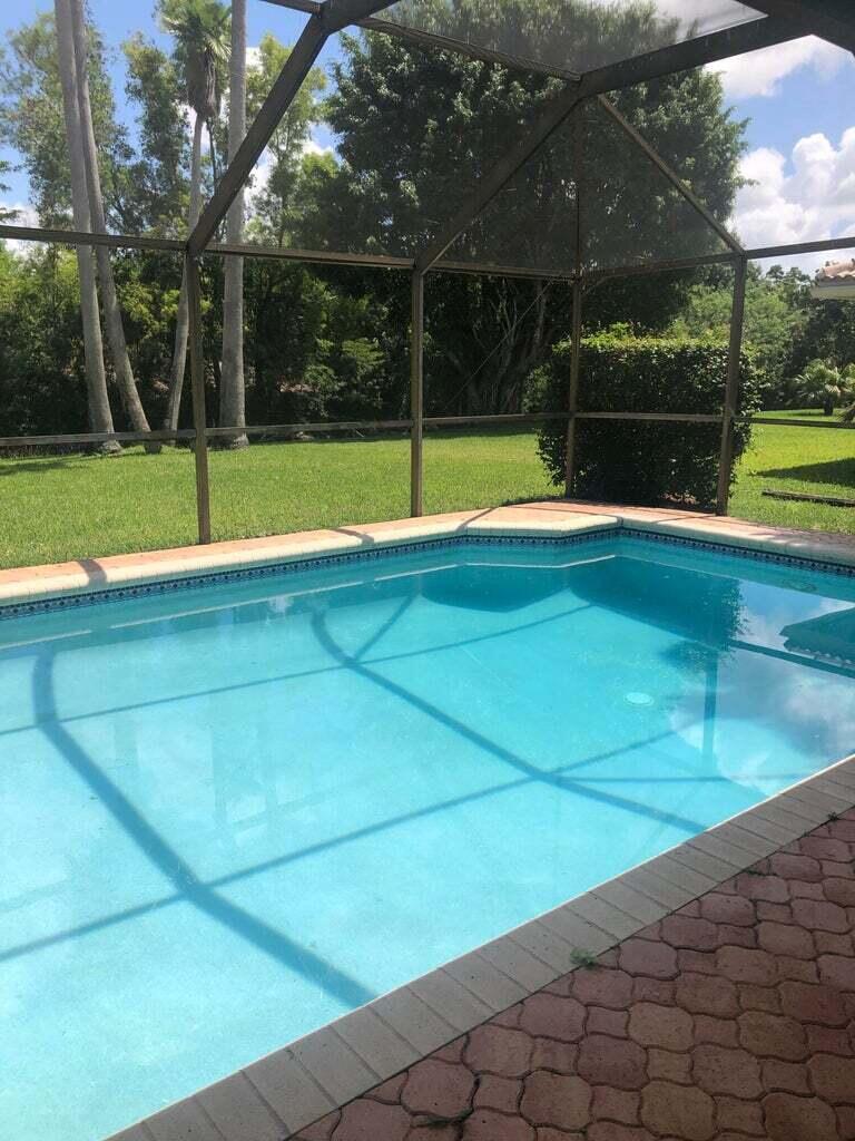 8649 NW 57th, Coral Springs FL 33067