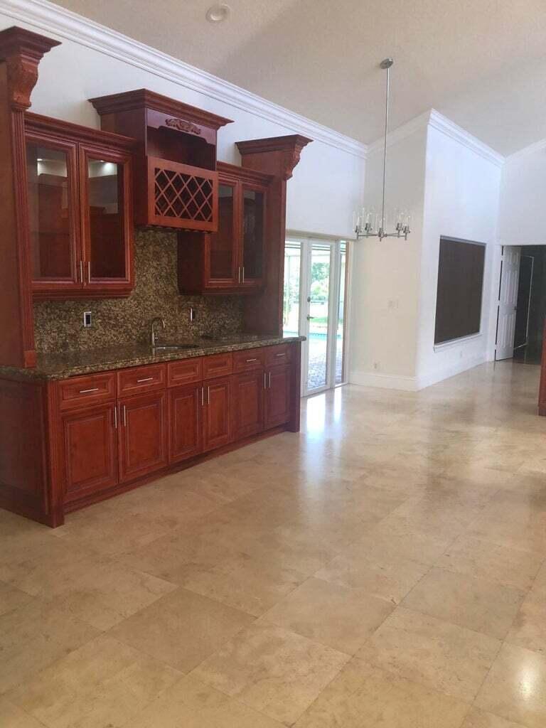 8649 NW 57th, Coral Springs FL 33067