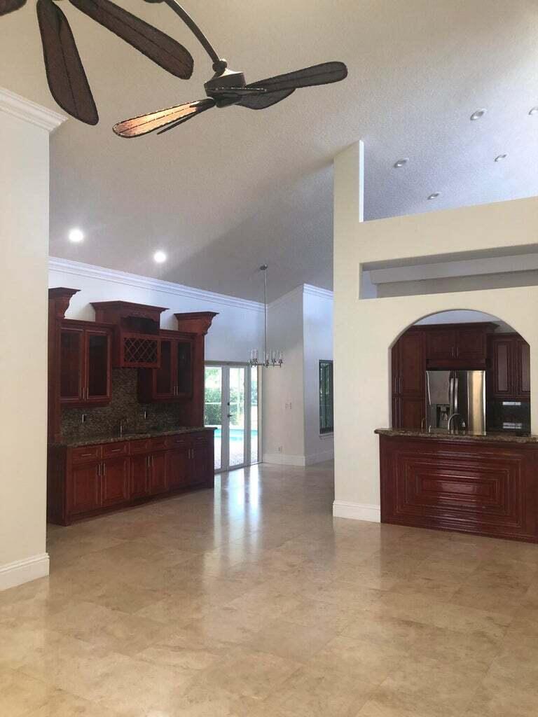 8649 NW 57th, Coral Springs FL 33067