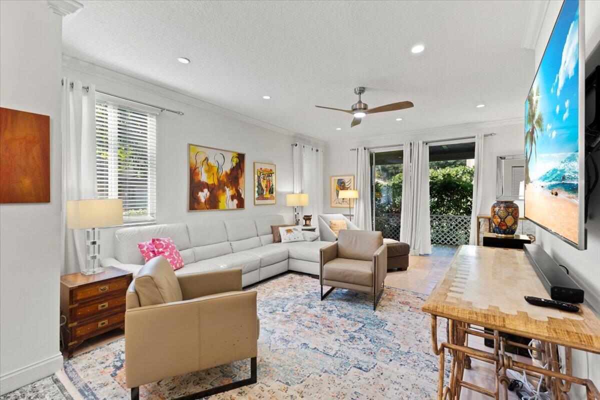 6700 VIA REGINA, Boca Raton FL 33433
