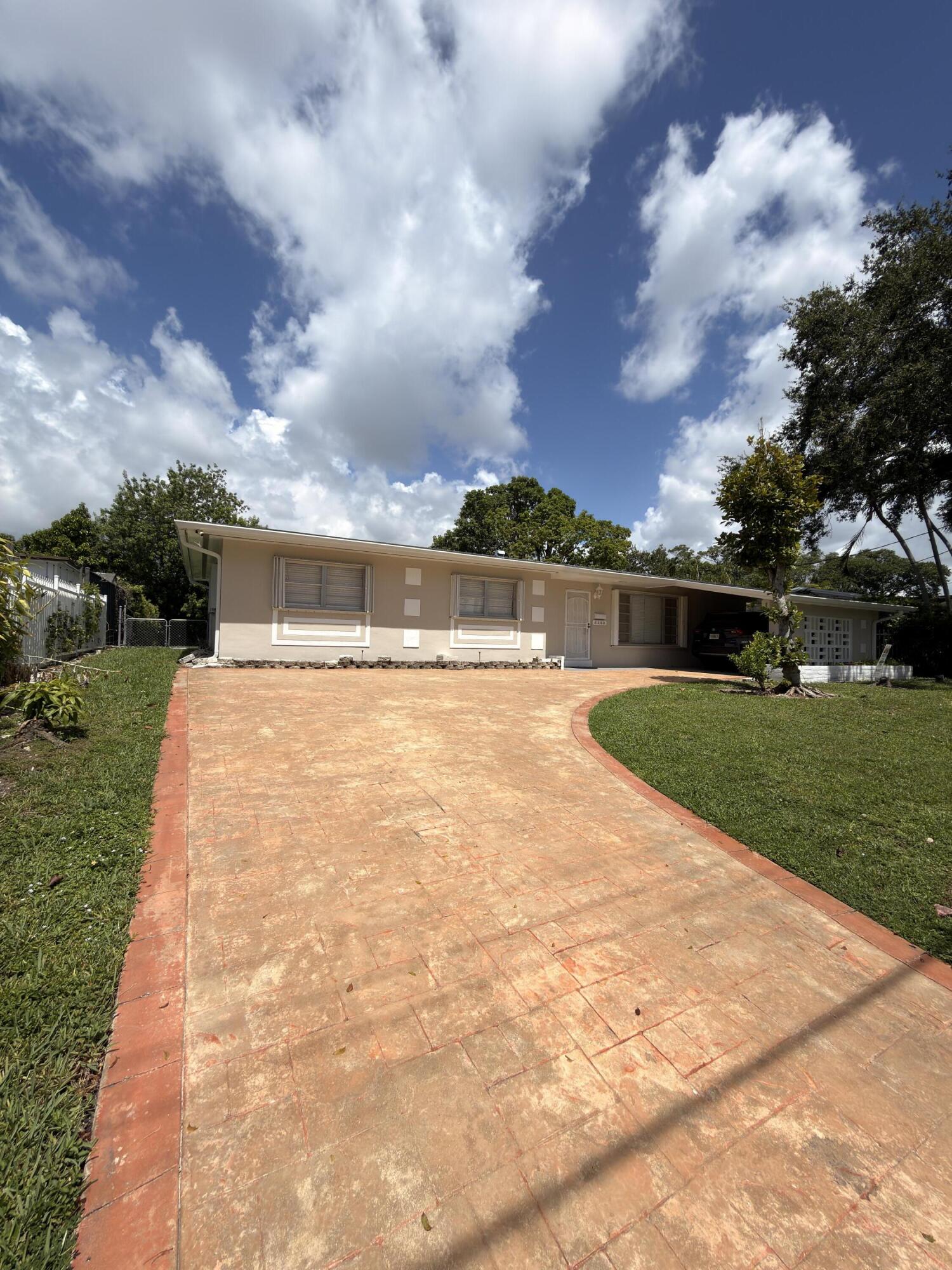 7500 SW 98TH, Miami FL 33173