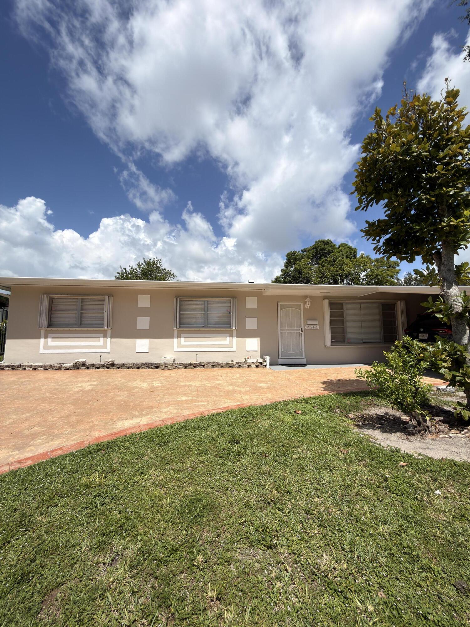 7500 SW 98TH, Miami FL 33173