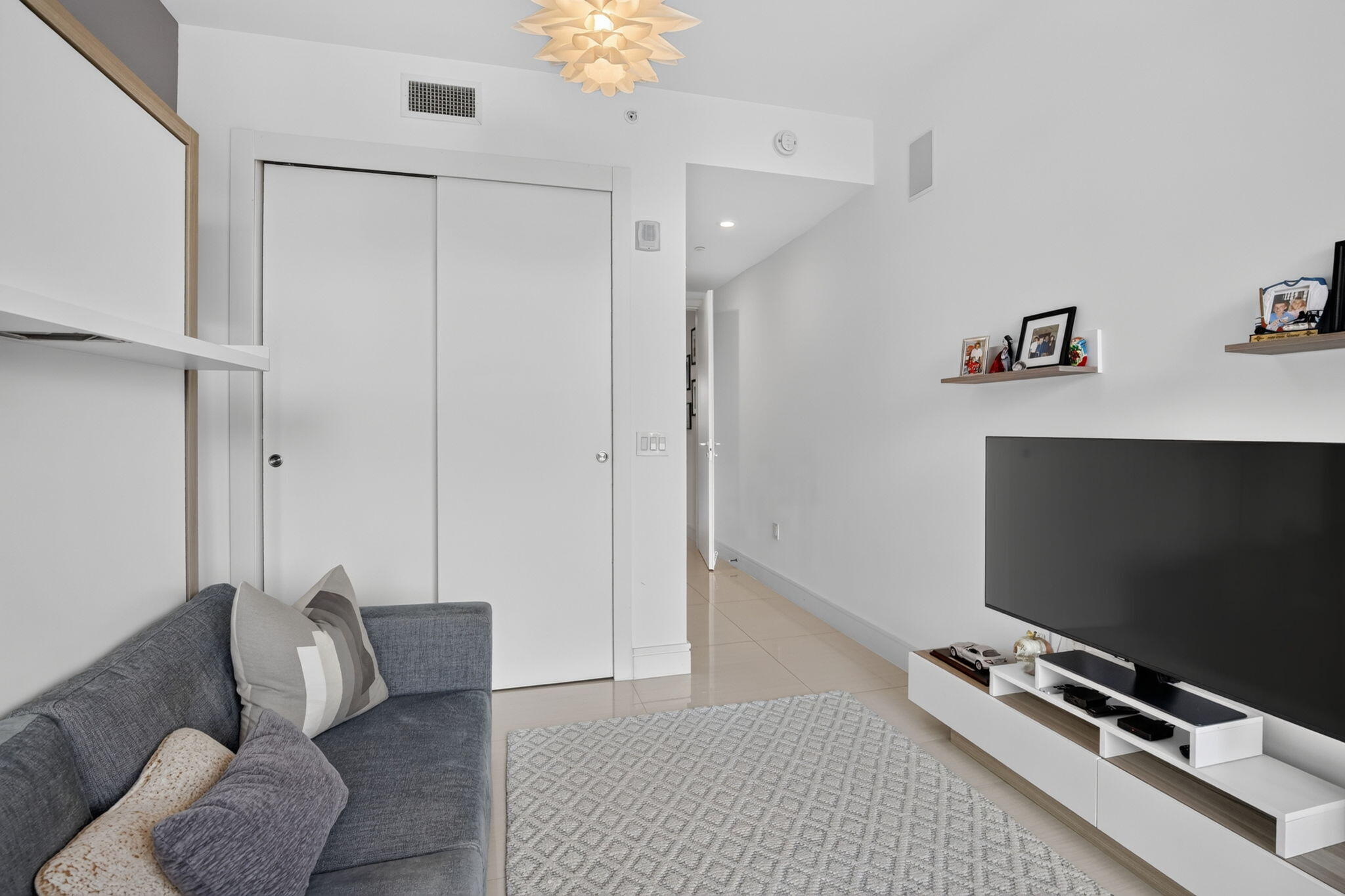 3250 NE 188th #201, Aventura FL 33180