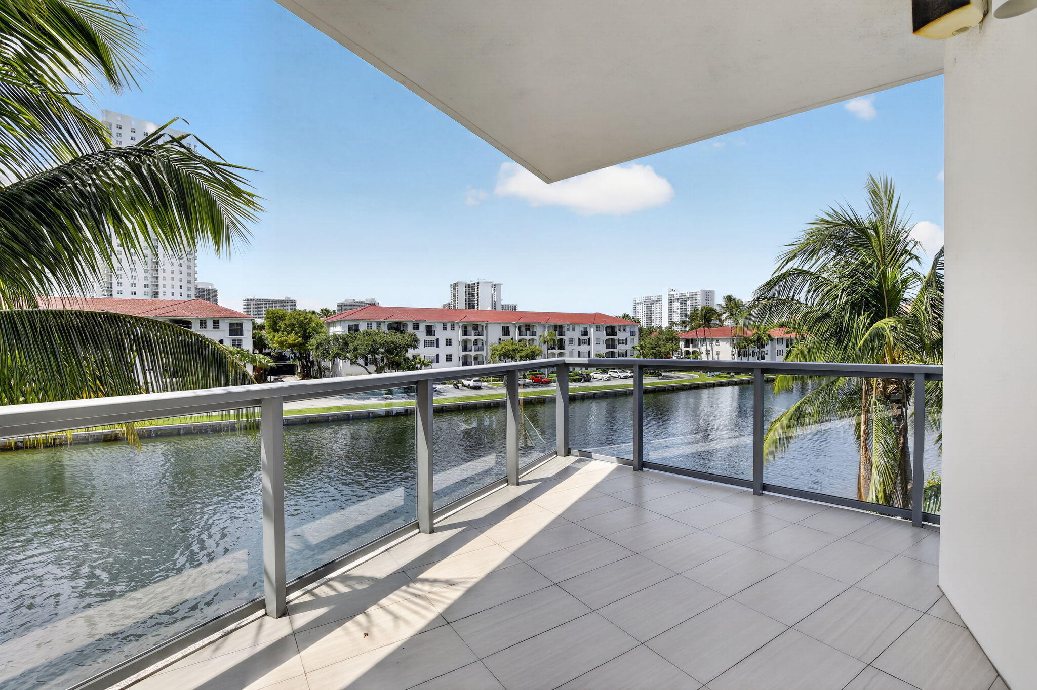 3250 NE 188th #201, Aventura FL 33180