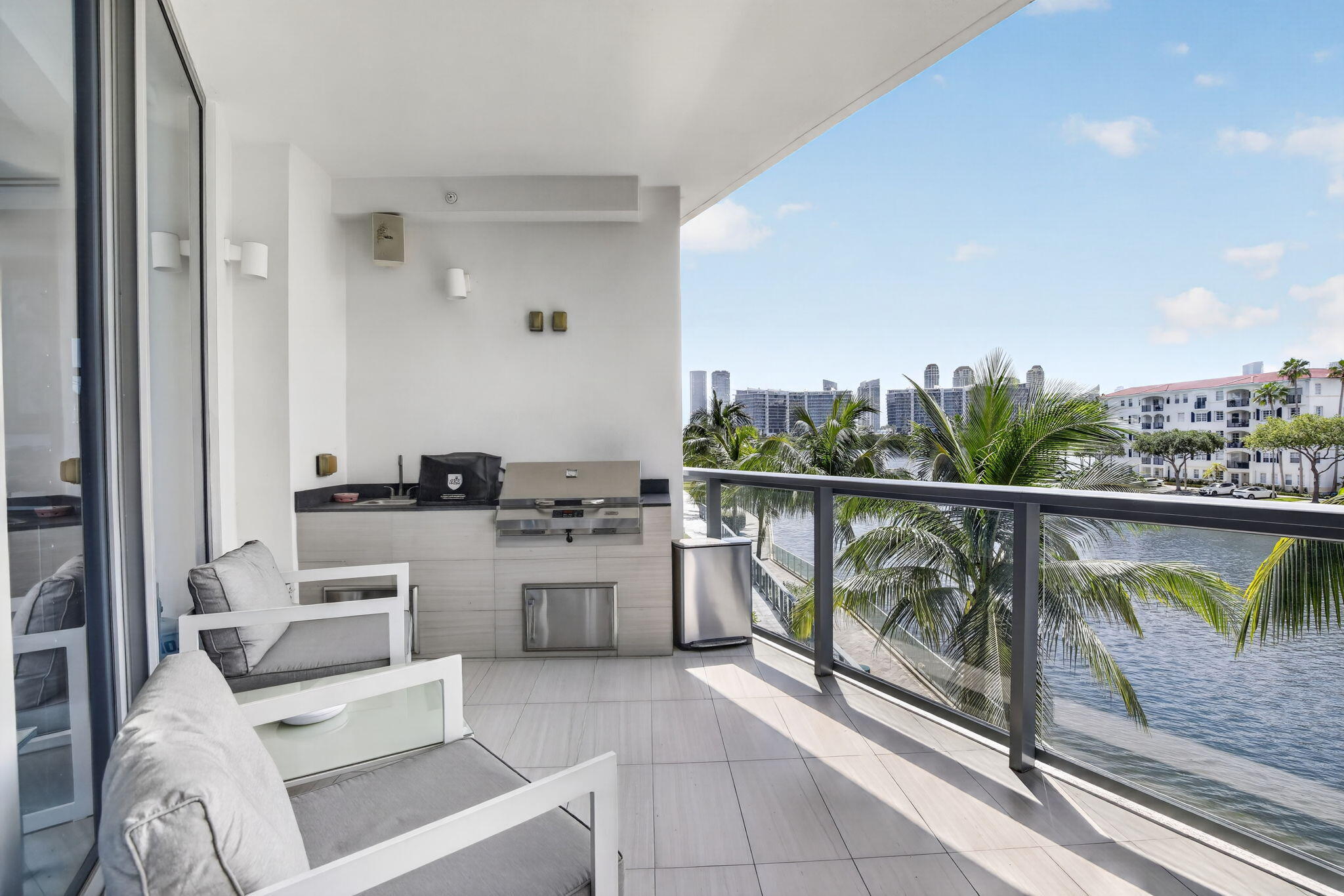 3250 NE 188th #201, Aventura FL 33180