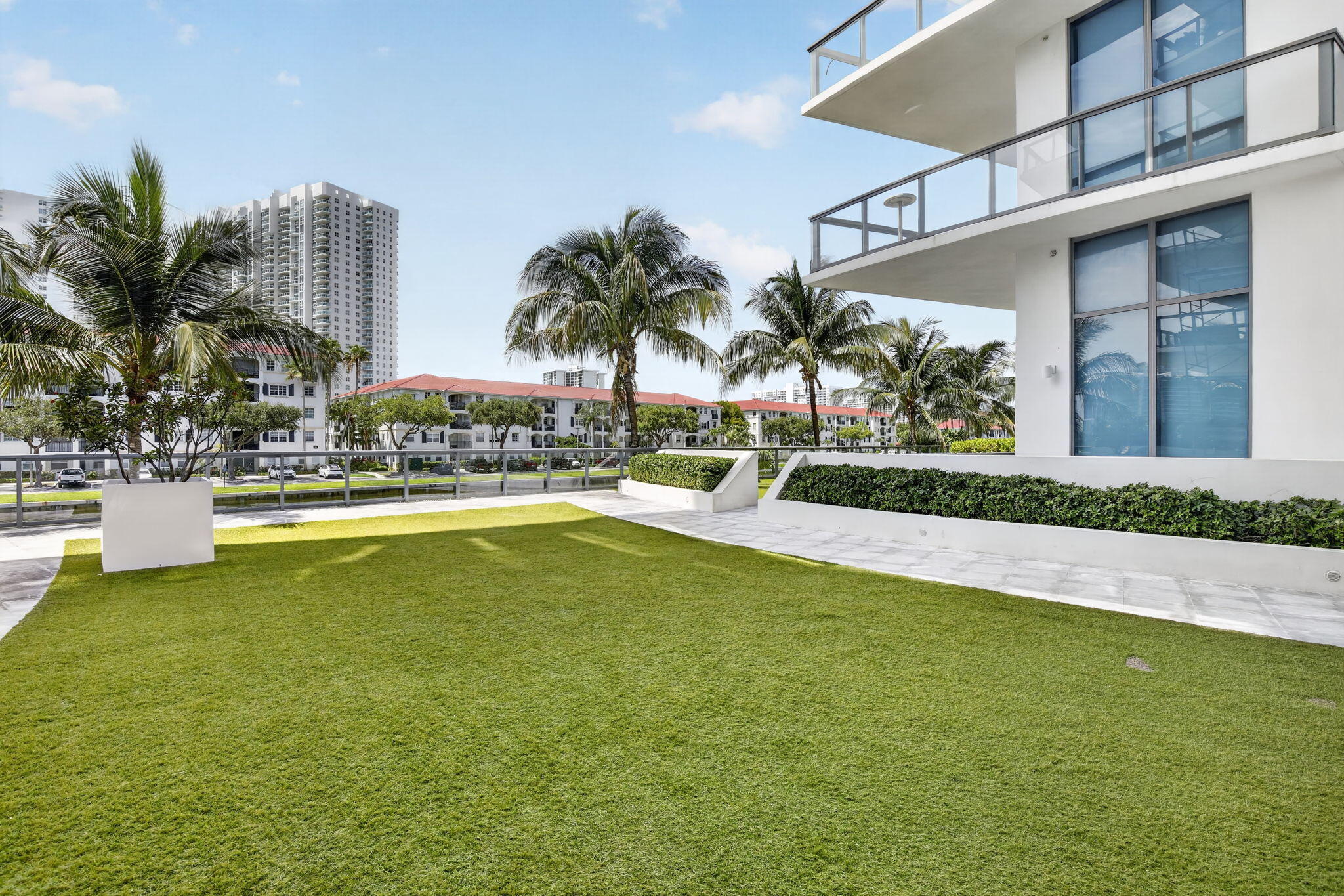 3250 NE 188th #201, Aventura FL 33180