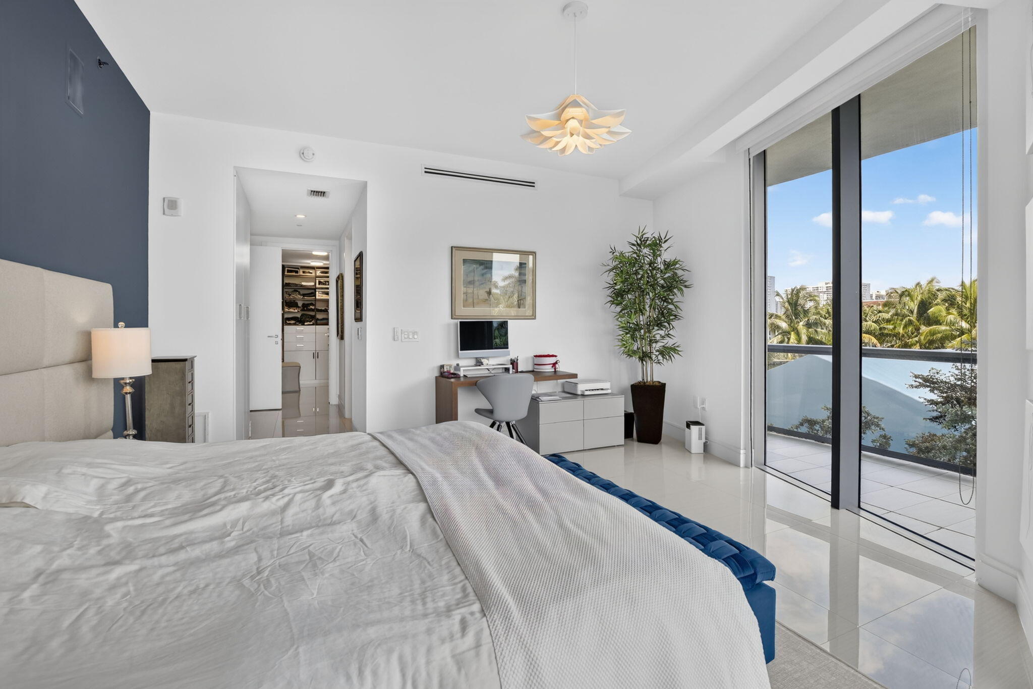 3250 NE 188th #201, Aventura FL 33180