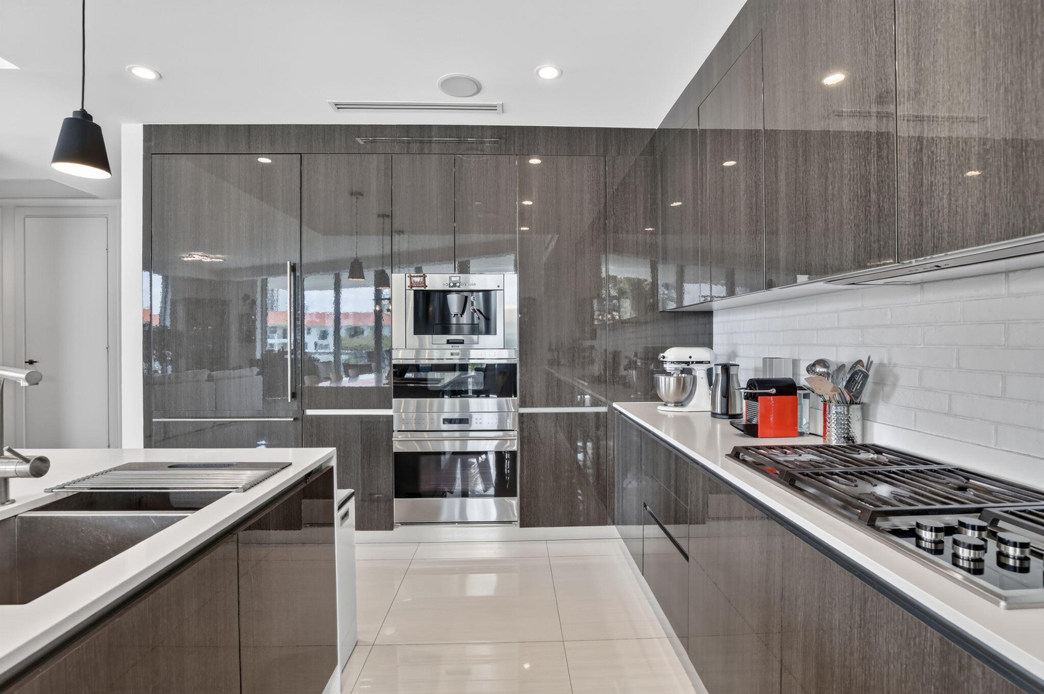 3250 NE 188th #201, Aventura FL 33180
