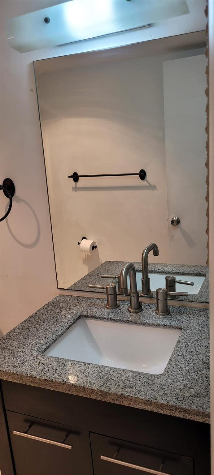 501 E DANIA BEACH #5-5L, Dania Beach FL 33004