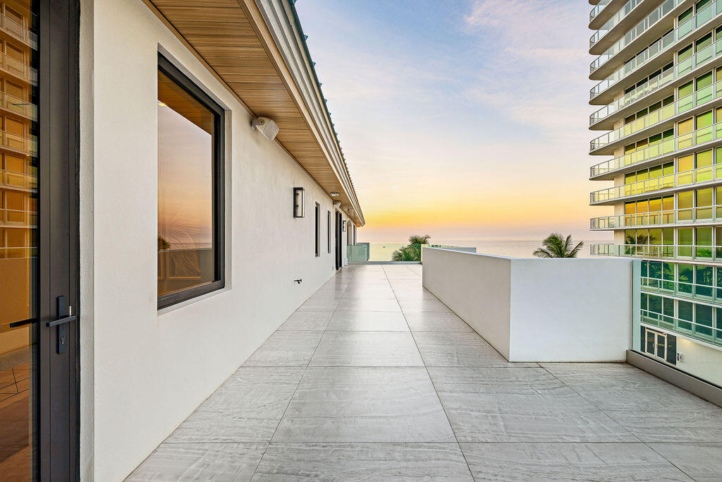 3425 S Ocean #PH401, Highland Beach FL 33487
