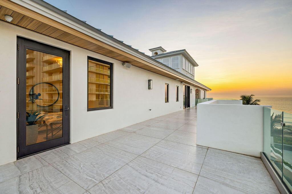 3425 S Ocean #PH401, Highland Beach FL 33487