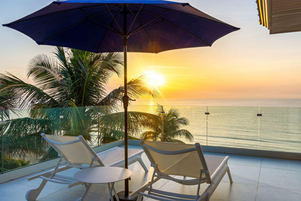 3425 S Ocean #PH401, Highland Beach FL 33487