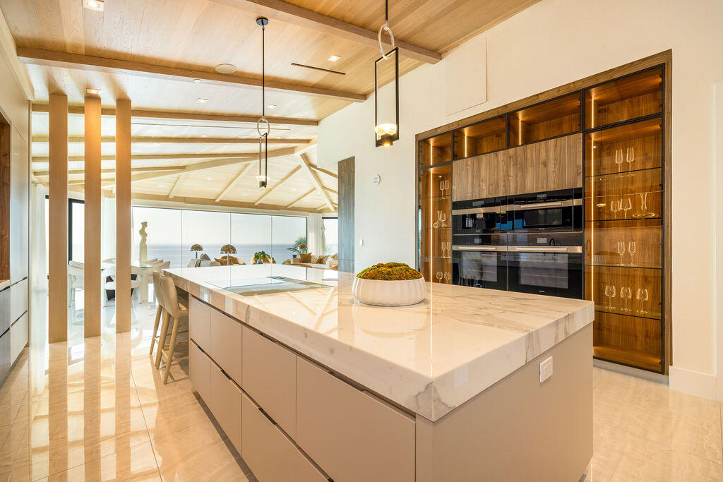 3425 S Ocean #PH401, Highland Beach FL 33487