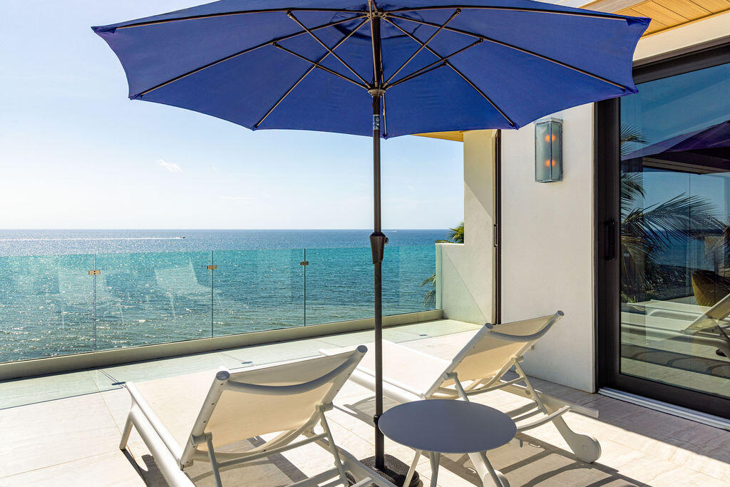 3425 S Ocean #PH401, Highland Beach FL 33487