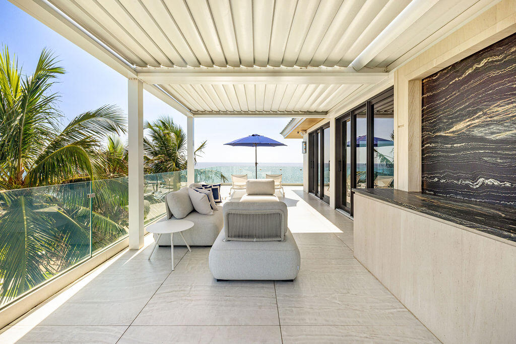 3425 S Ocean #PH401, Highland Beach FL 33487