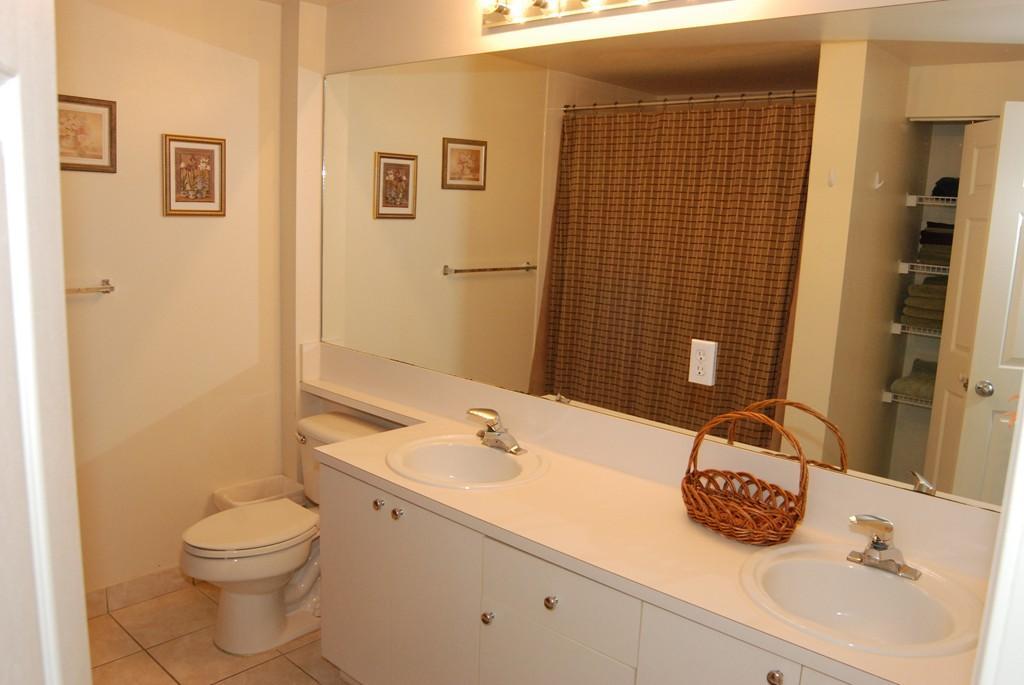11790 St Andrews #201, Wellington FL 33414