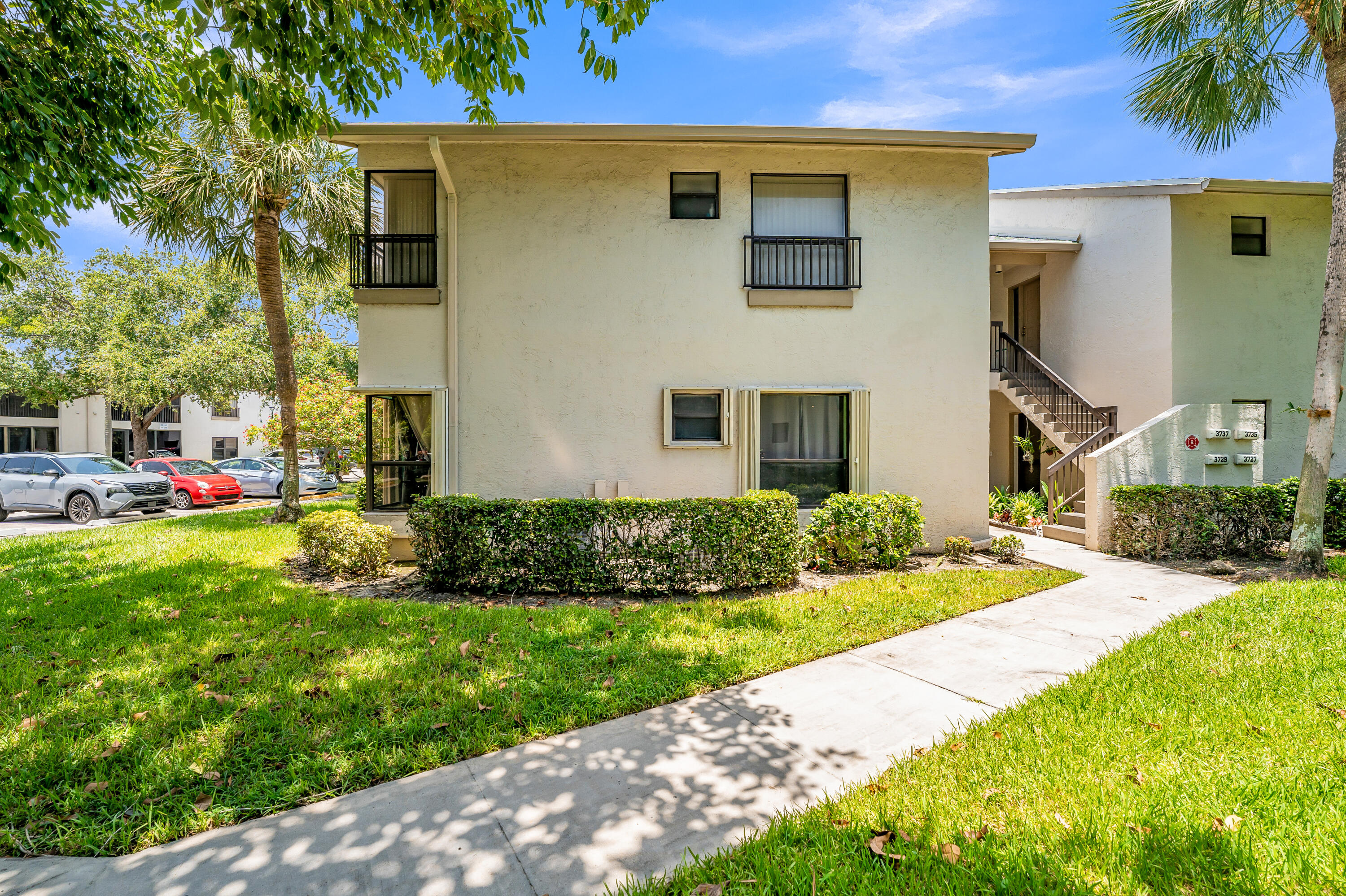 3729 NW 35th, Coconut Creek FL 33066