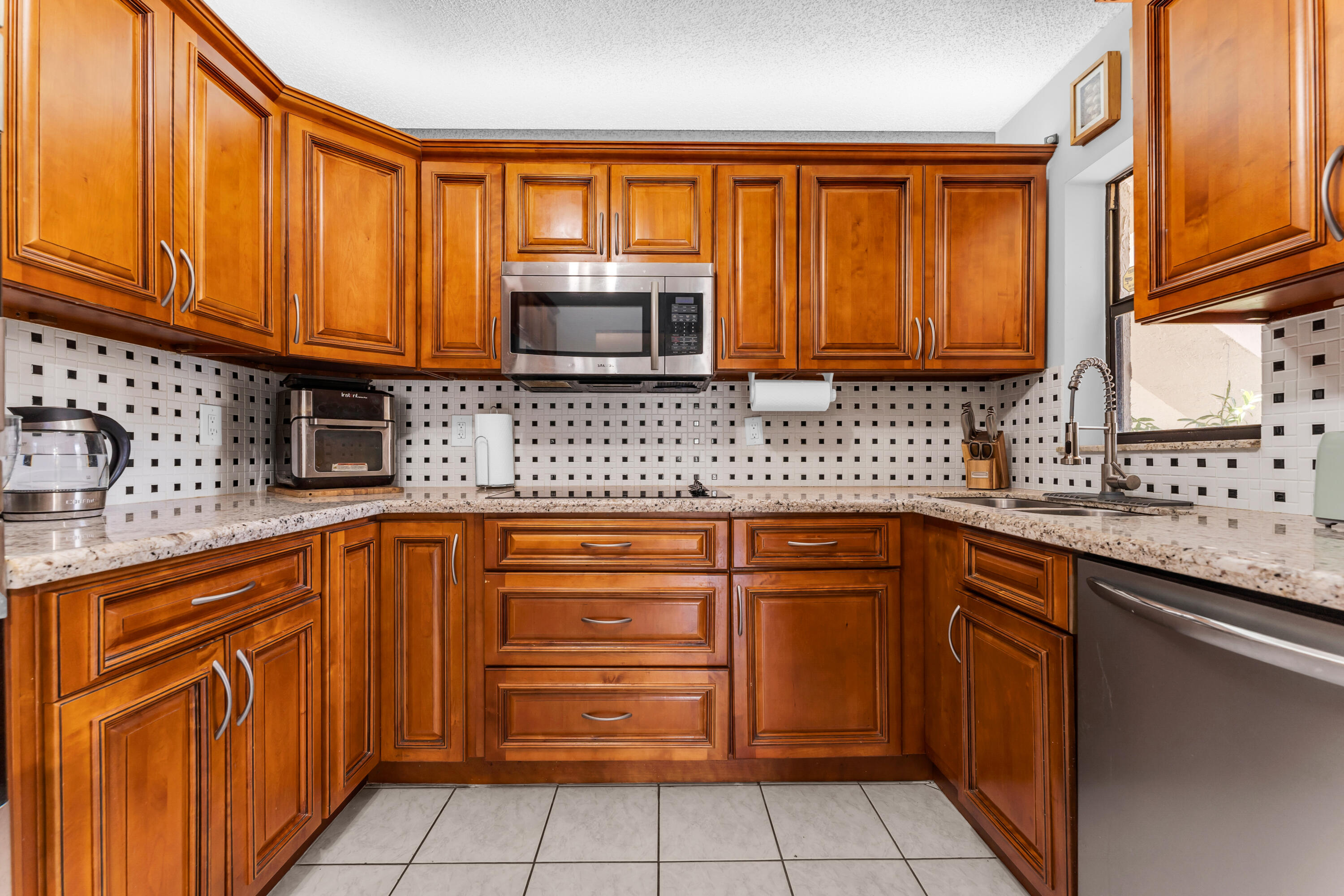 3729 NW 35th, Coconut Creek FL 33066