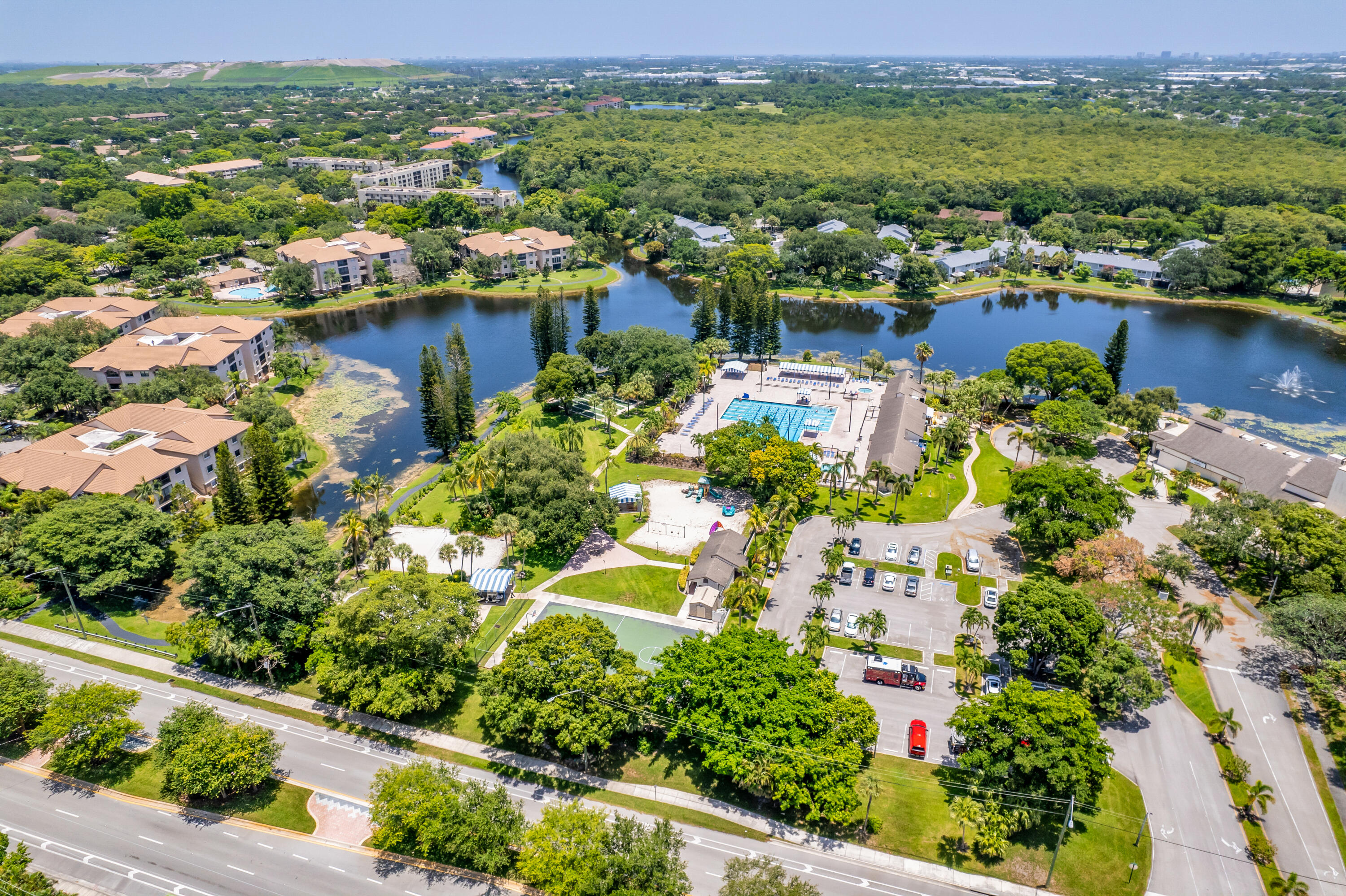 3729 NW 35th, Coconut Creek FL 33066