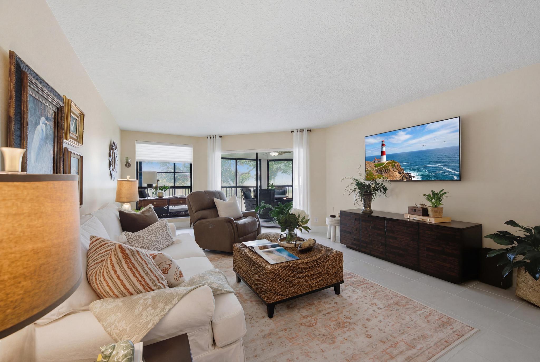 7232 FAIRFAX #205, Tamarac FL 33321
