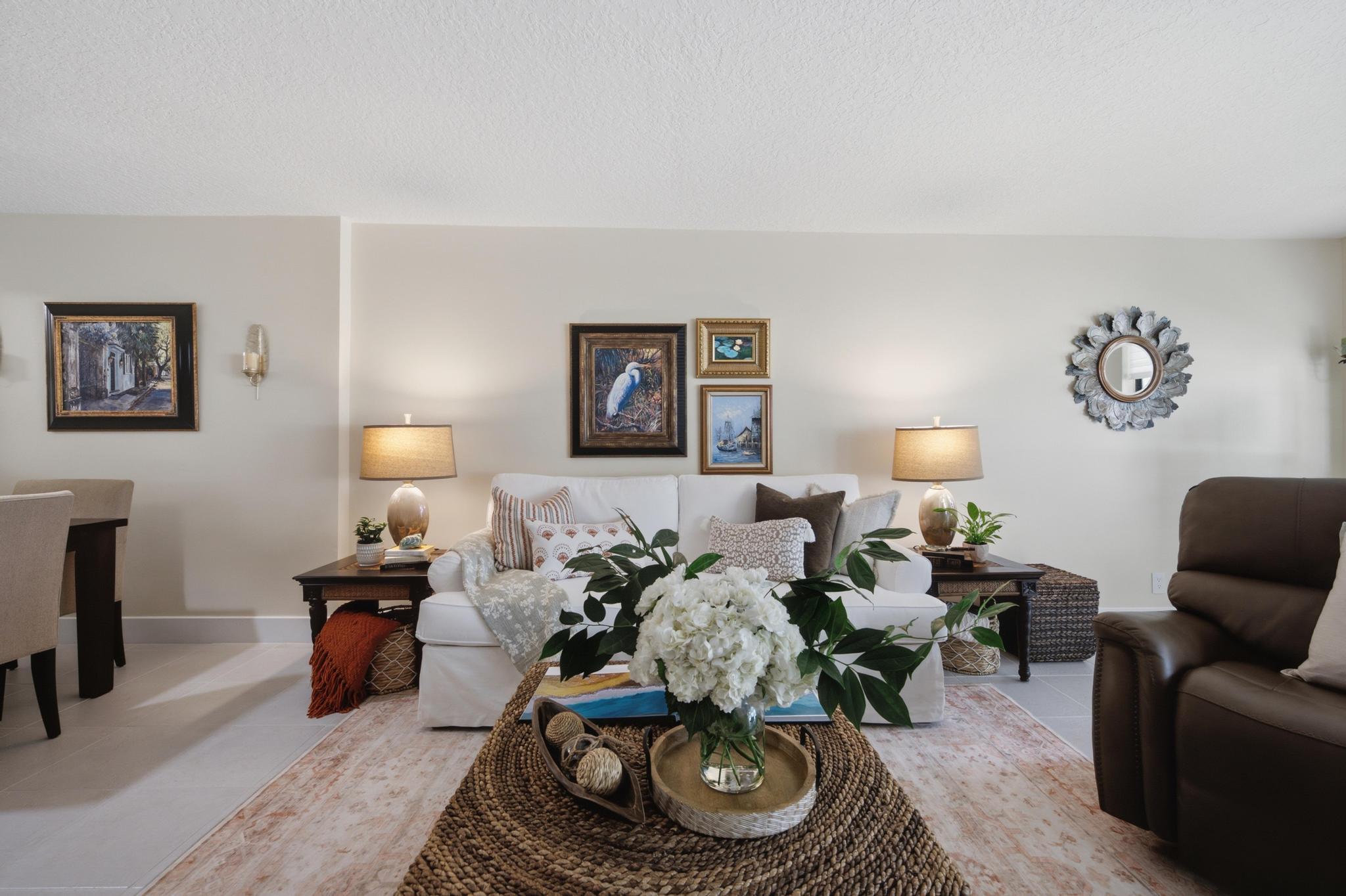 7232 FAIRFAX #205, Tamarac FL 33321