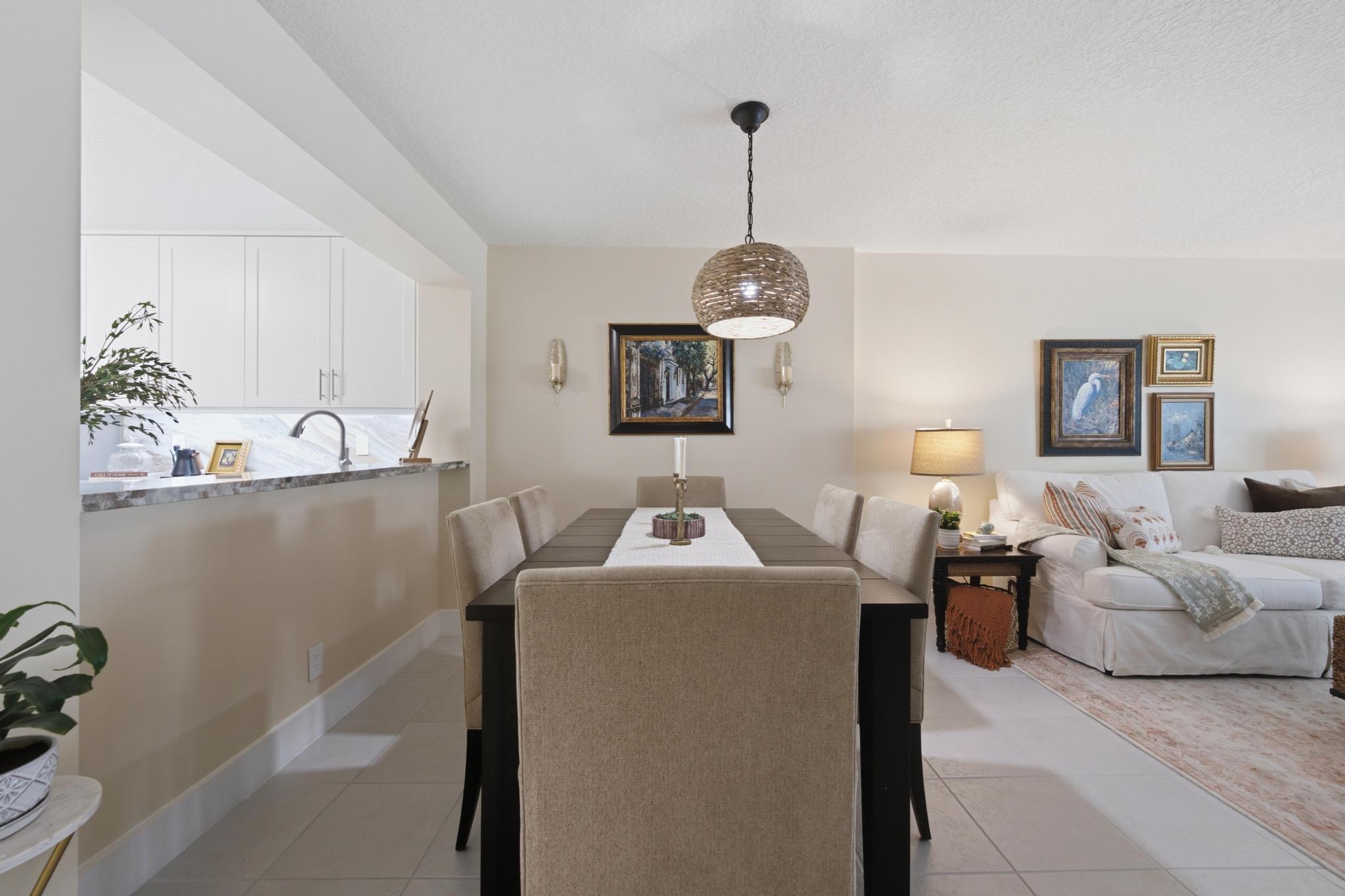 7232 FAIRFAX #205, Tamarac FL 33321