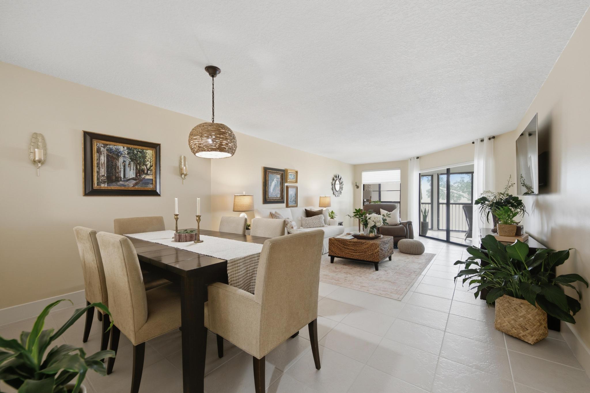 7232 FAIRFAX #205, Tamarac FL 33321